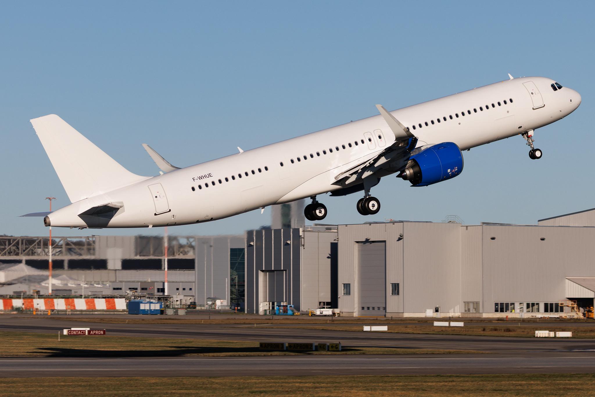 Hamburg Finkenwerder: Aegean Airlines | Airbus A321-271NY(XLR) A21N | F-WHUE | SX- | MSN 12475