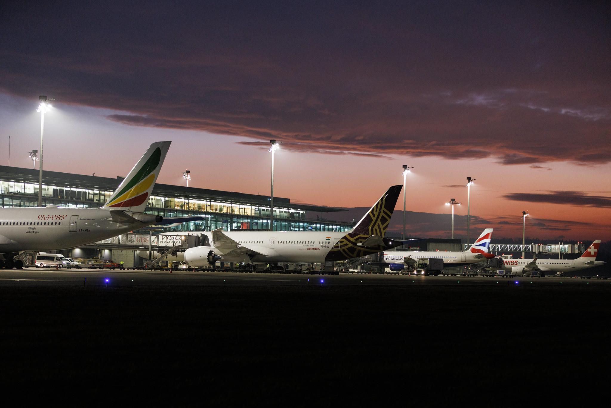 Flughafen Zürich: Ethiopian Airlines (ET / ETH) | Airbus A350-941 A359 | ET-AUA | MSN 103