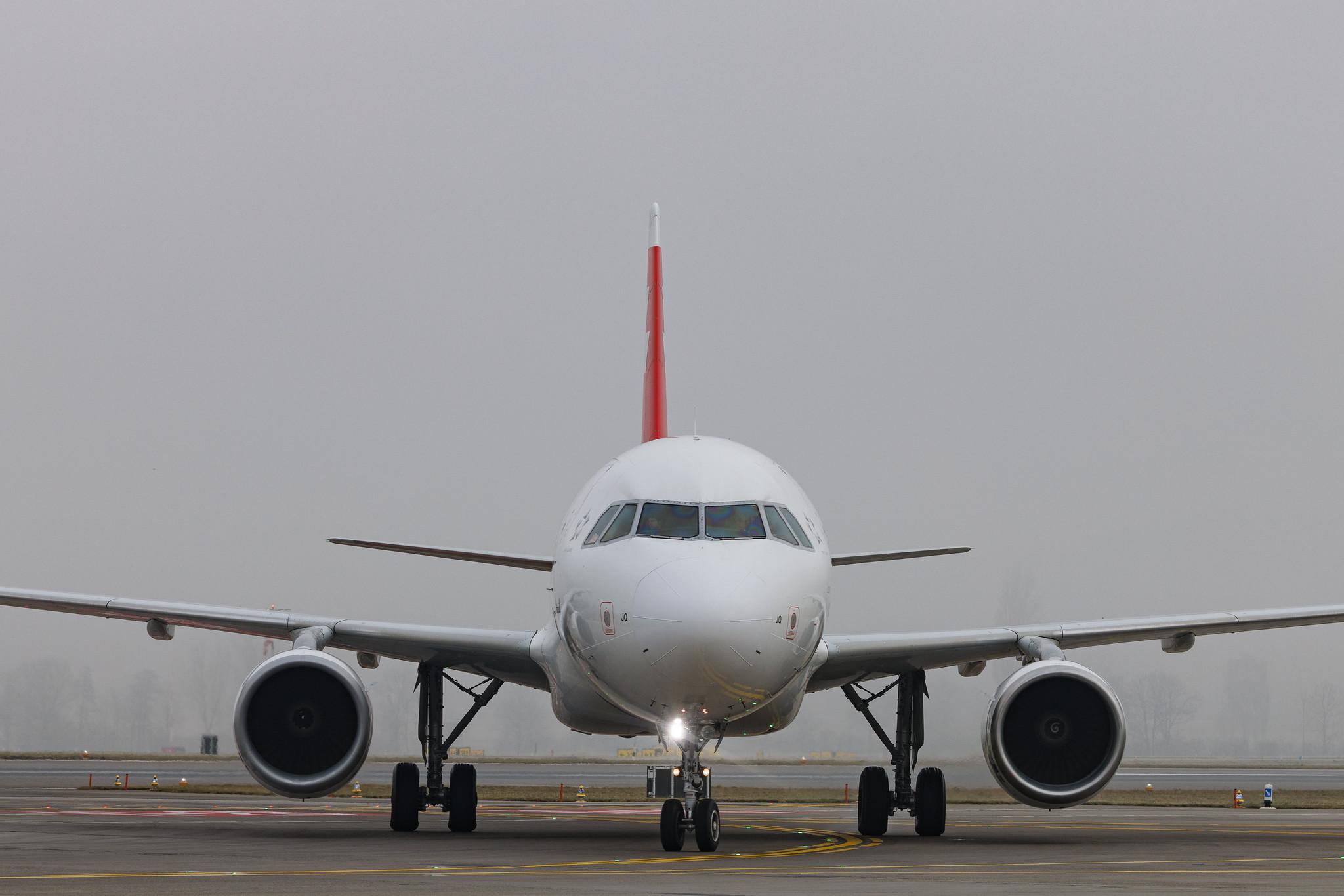 Flughafen Zürich: Swiss (LX / SWR) | Airbus A320-214 A320 | HB-IJQ | MSN 00701