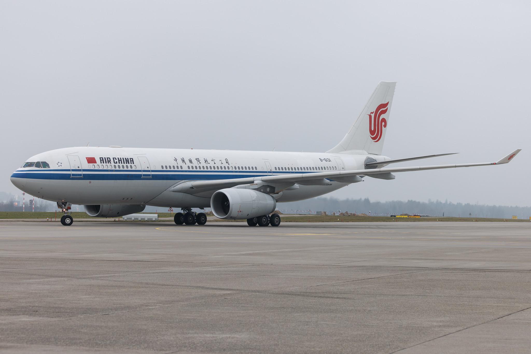 Flughafen Zürich: Air China (CA / CCA) | Airbus A330-243 A332 | B-6131 | MSN 0941