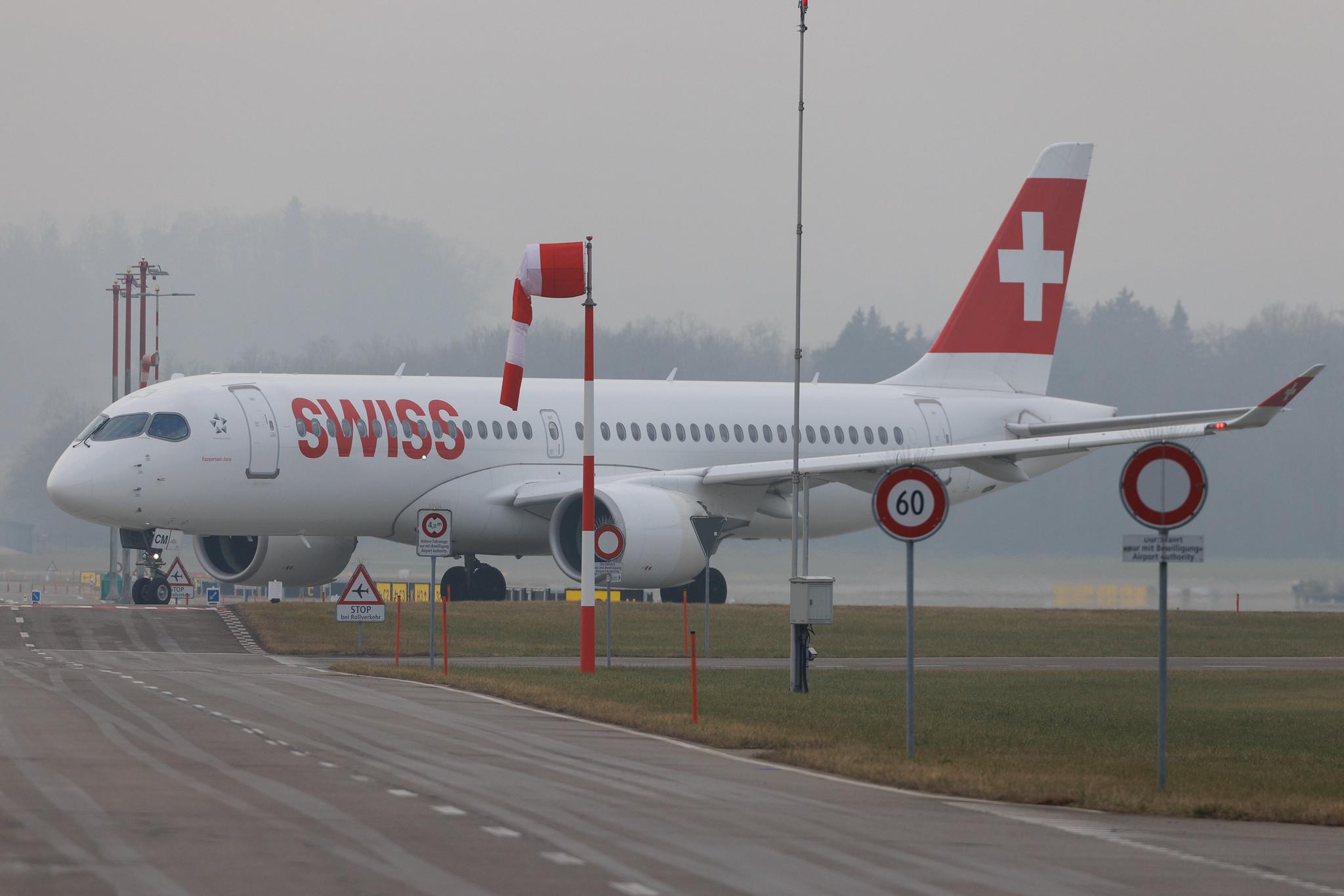 Flughafen Zürich: Swiss (LX / SWR) | Airbus A220-300 BCS3 | HB-JCM | MSN 55030