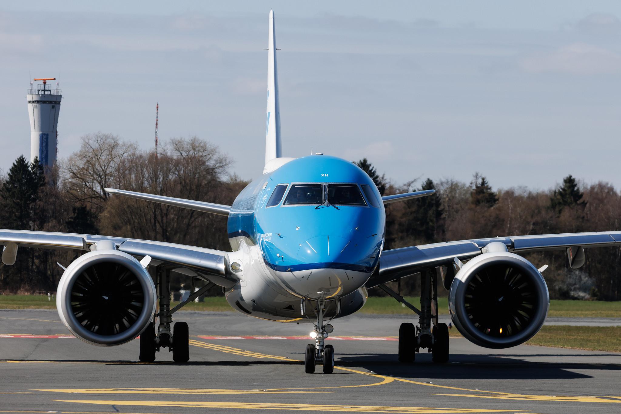 Hamburg Airport: KLM (KL / KLM) | Operator: KLM Cityhopper | Embraer E195-E2 E295 | PH-NXH | MSN 19020063