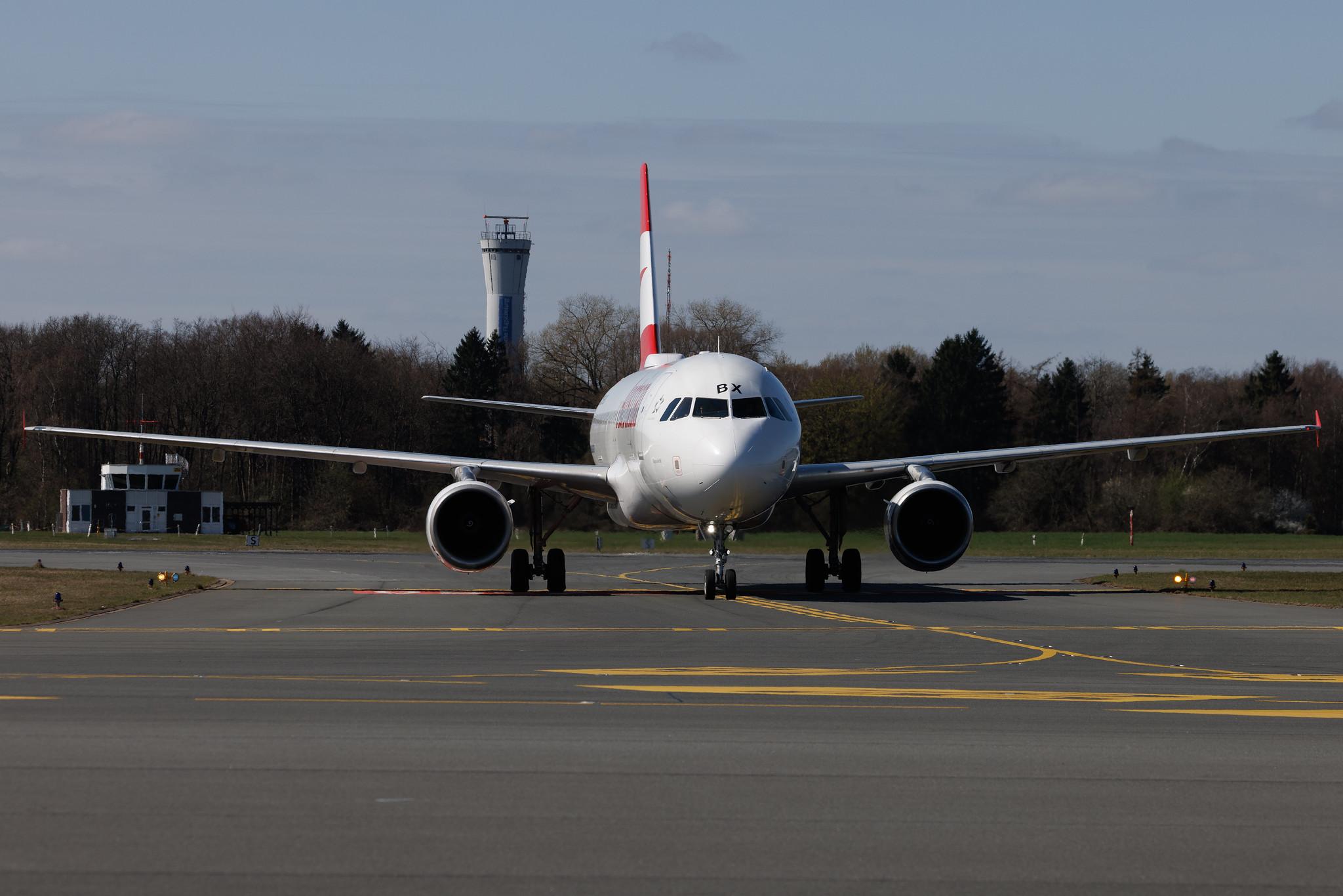 Hamburg Airport: Austrian Airlines (OS / AUA) | Airbus A320-214 A320 | OE-LBX | MSN 1735