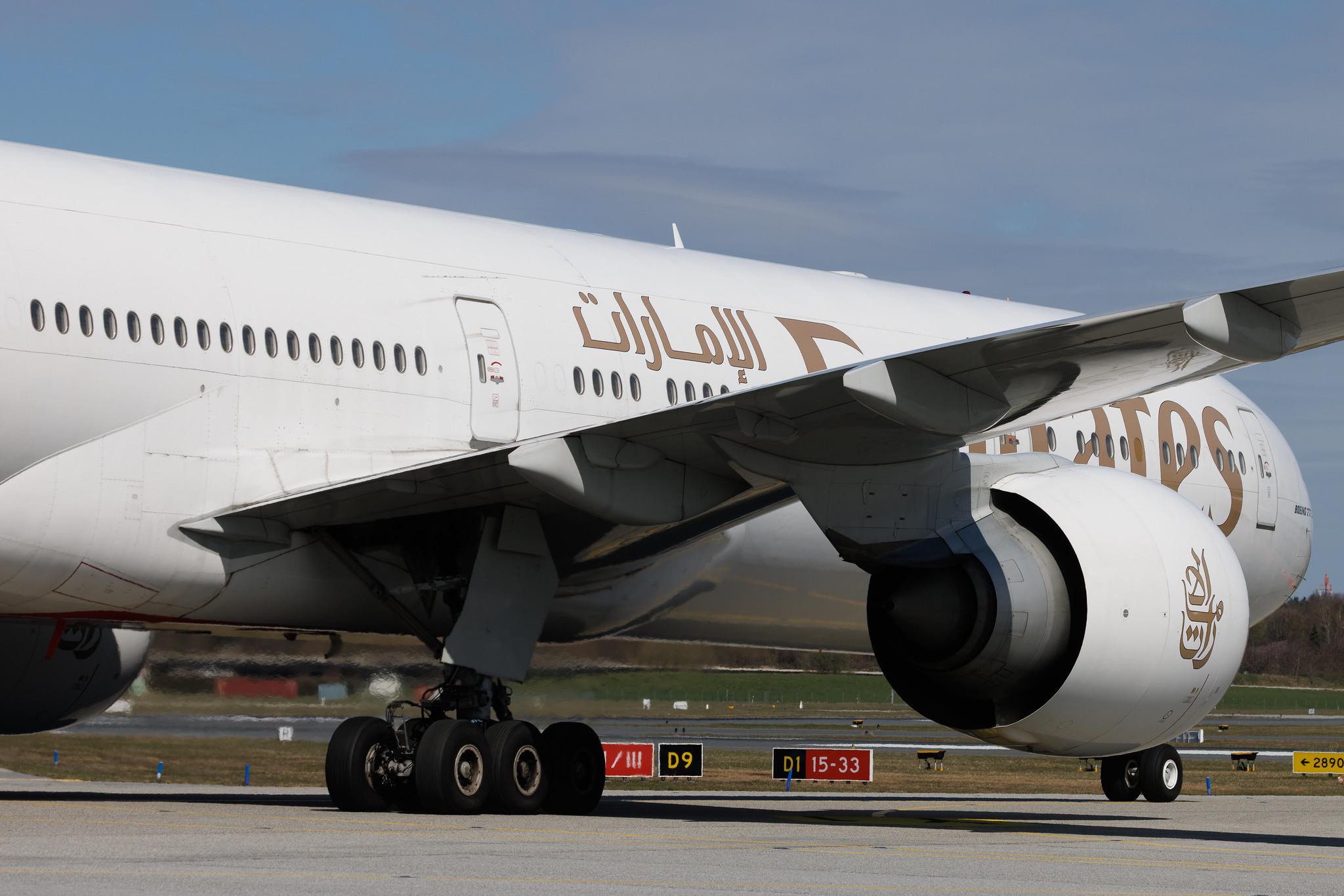 Hamburg Airport: Emirates (EK / UAE) | Boeing 777-31H(ER) B77W | A6-EQA | MSN 42346