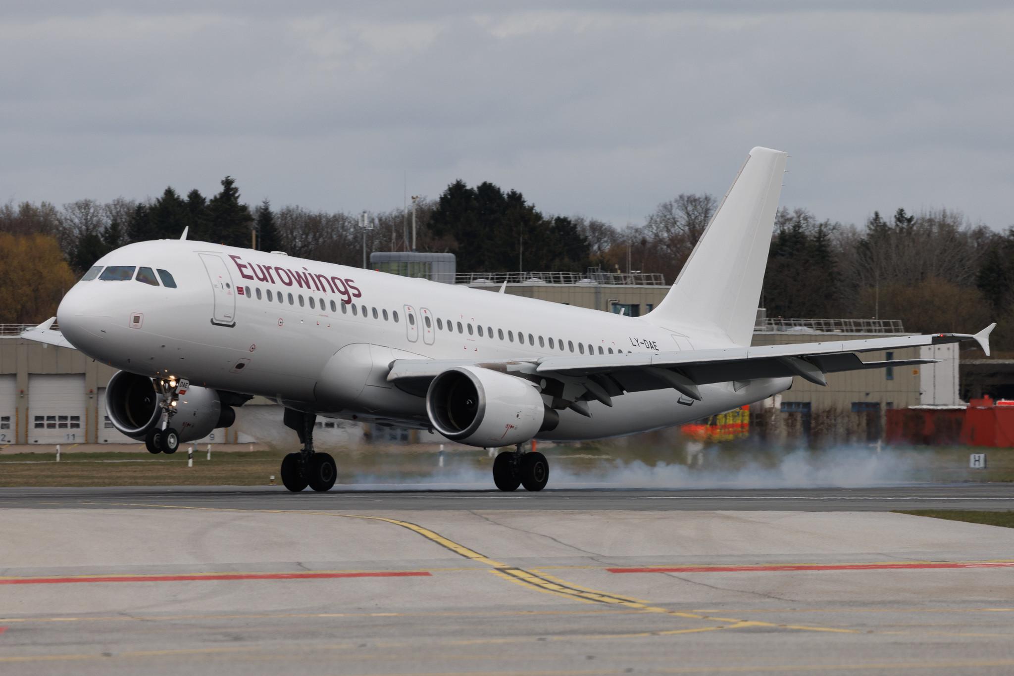 Hamburg Airport: GetJet Airlines (GW / GJT) | Airbus A320-214 A320 | LY-DAE | MSN 03240