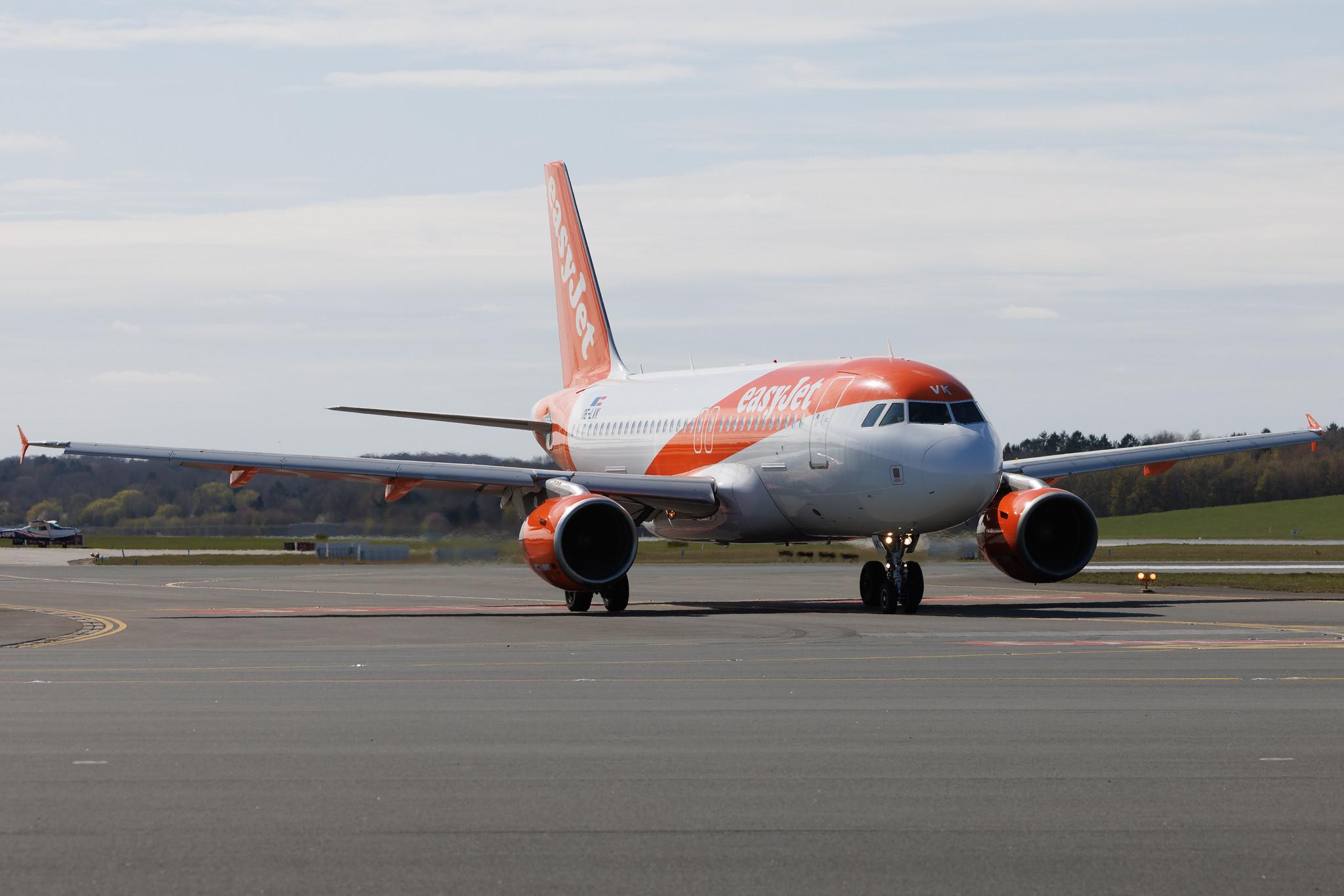 Hamburg Airport: easyJet (U2 / EZY) | Operator: easyJet Europe | Airbus A319-111 A319 | OE-LVK | MSN 02782