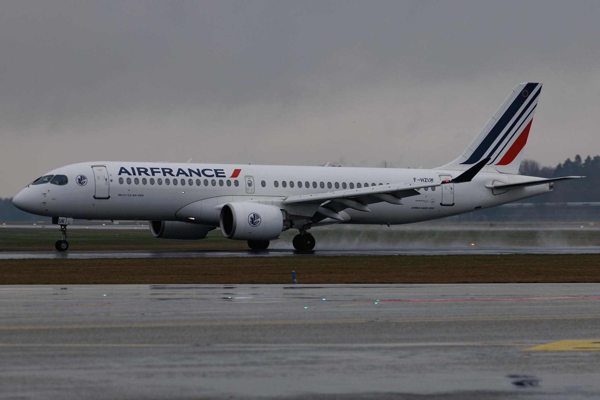 Hamburg Airport: Air France (AF / AFR) | Airbus A220-300 BCS3 | F-HZUK | MSN 55173