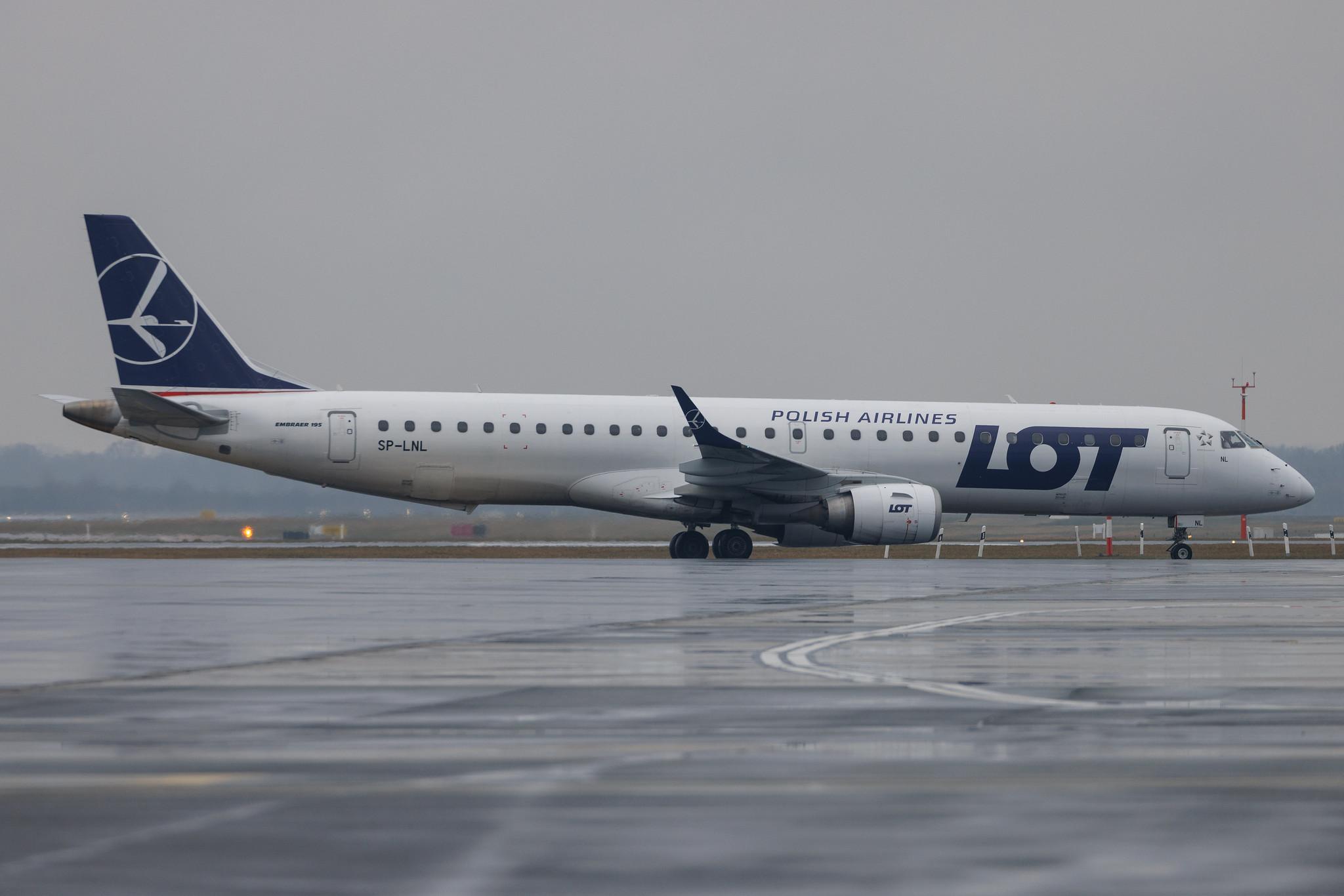 Hamburg Airport: LOT (LO / LOT) | Embraer E195LR E195 | SP-LNL | MSN 19000382