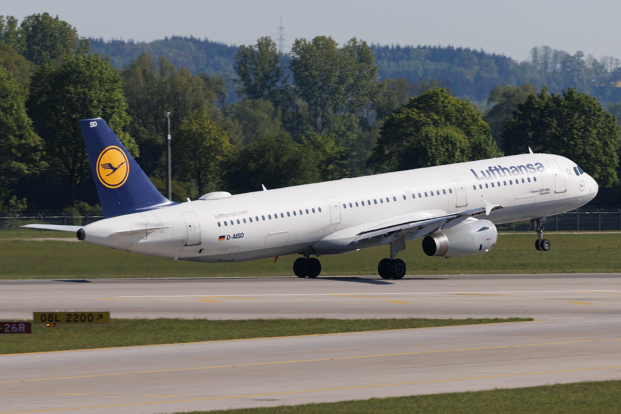 Munich Airport: Lufthansa (LH / DLH) | Airbus A321-231 A321 | D-AISD | MSN 1188
