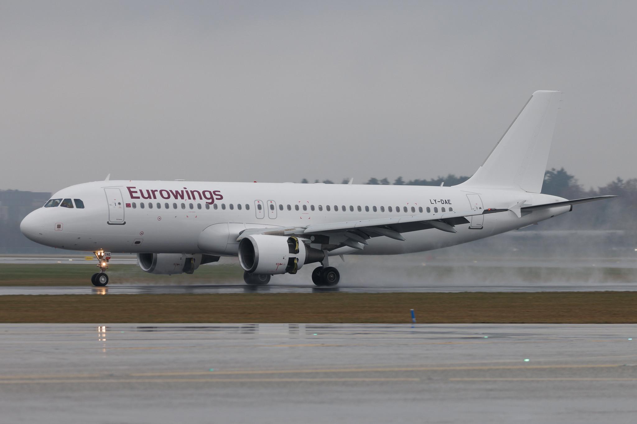 Hamburg Airport: GetJet Airlines (GW / GJT) | Airbus A320-214 A320 | LY-DAE | MSN 03240