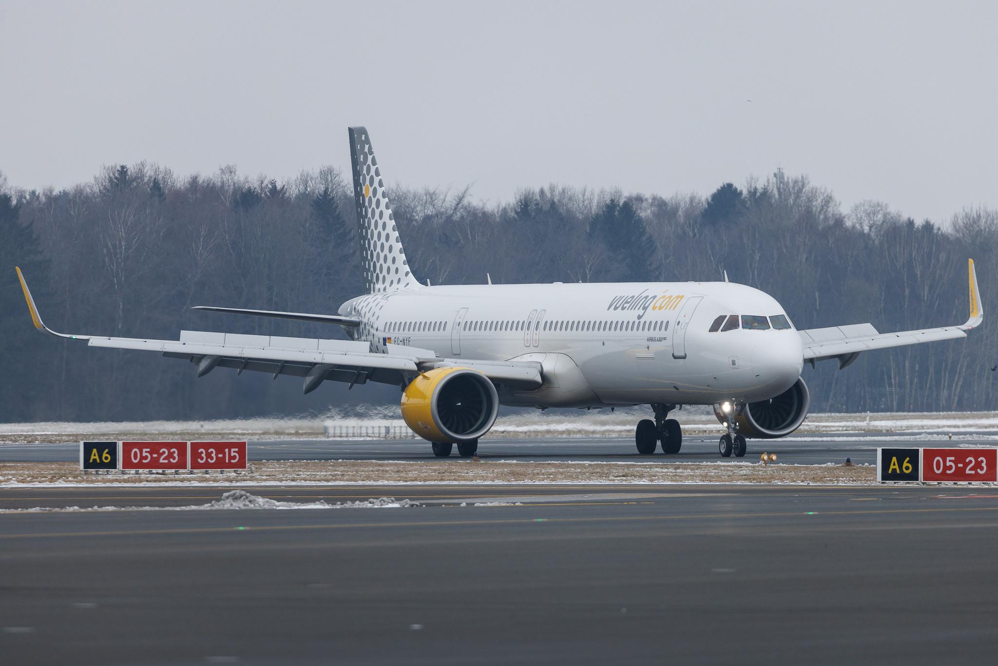 Hamburg Airport: Vueling (VY / VLG) | Airbus A321-271NX A21N | EC-NYF | MSN 11377