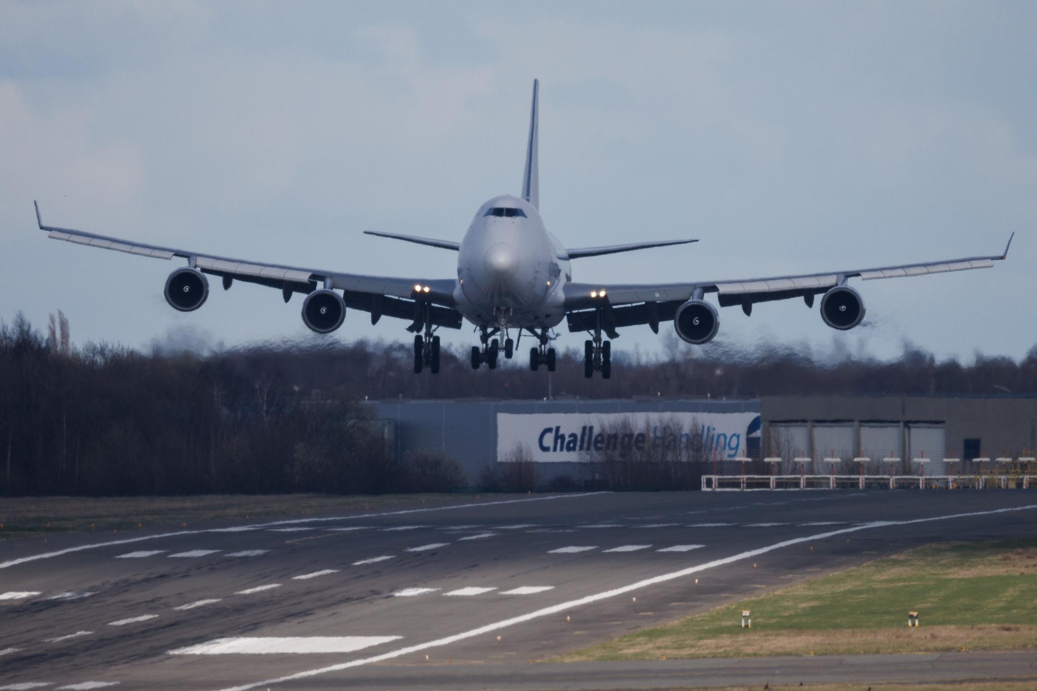 Liege Airport: Challenge Airlines (X7 / CHG) | Operator: Challenge Airlines IL | Boeing 747-4EVF(ER) B744 | 4X-ICA | MSN 35172