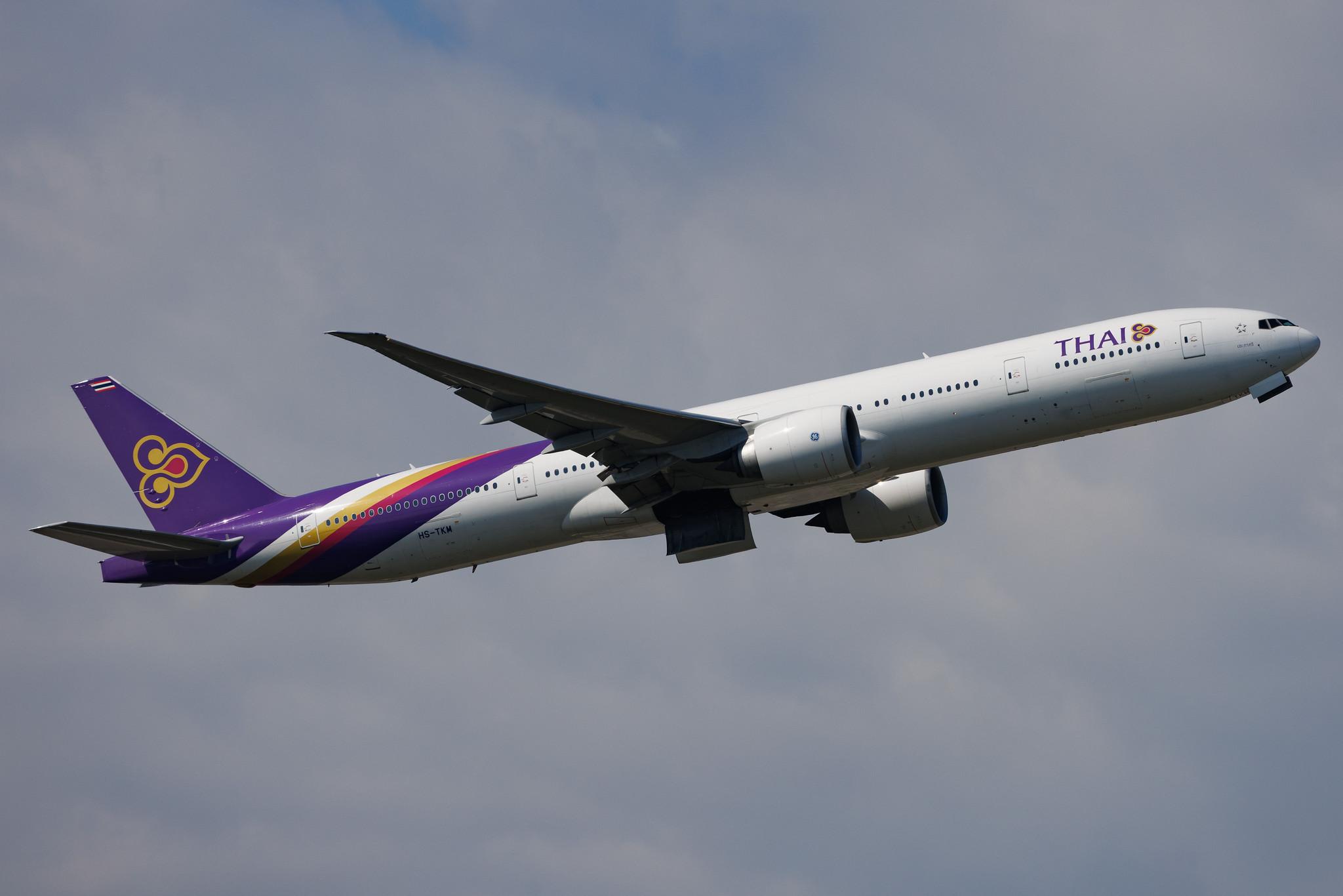 Frankfurt Airport: Thai Airways (TG / THA) | Boeing 777-3AL(ER) B77W | HS-TKM | MSN 41522