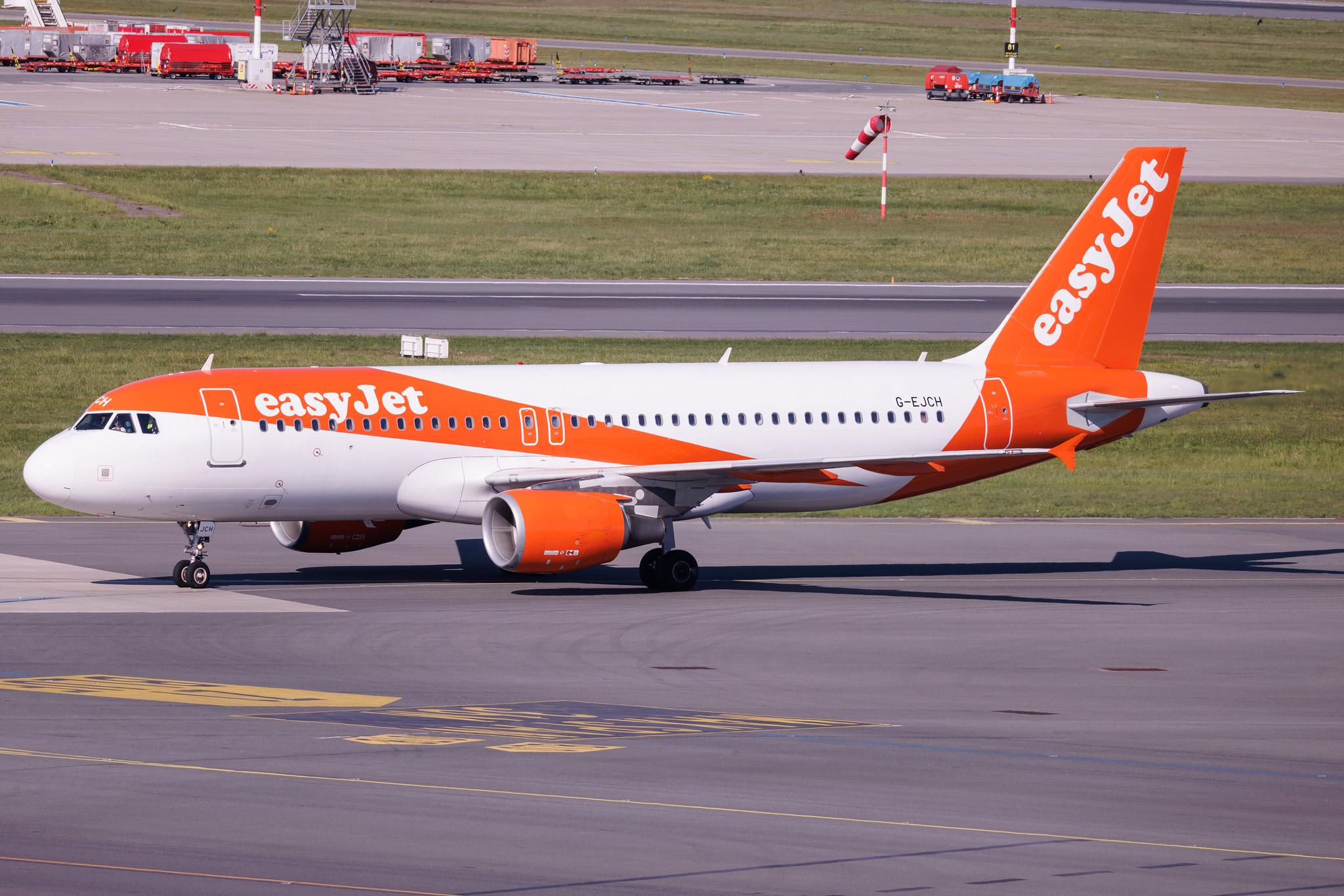 Hamburg Airport: easyJet (U2 / EZY) | Airbus A320-214 A320 | G-EJCH | MSN 04316