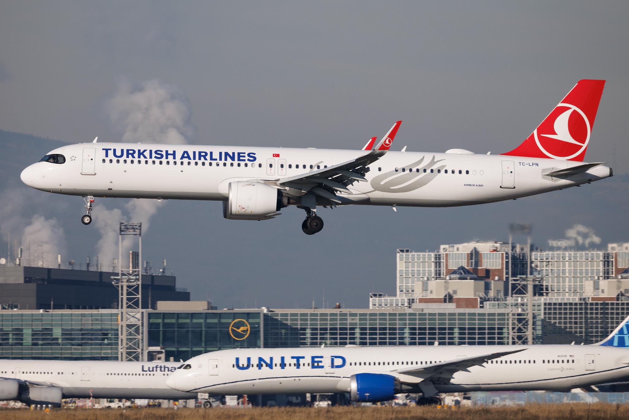 Frankfurt Airport: Turkish Airlines (TK / THY) | Airbus A321-271NX A21N | TC-LPN | MSN 12115