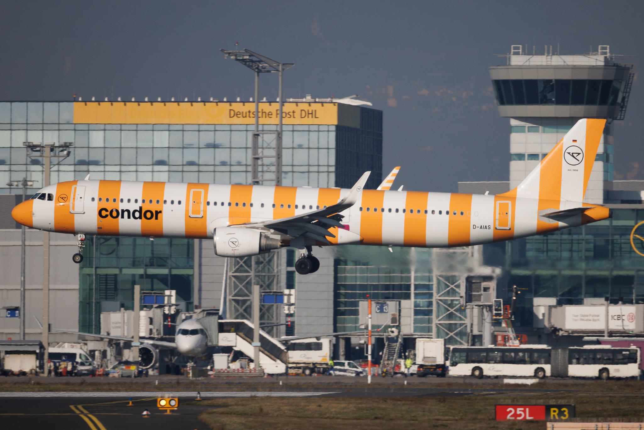 Frankfurt Airport: Condor (DE / CFG) | Livery: Yellow Sunshine Livery | Airbus A321-211 A321 | D-AIAS | MSN 06122