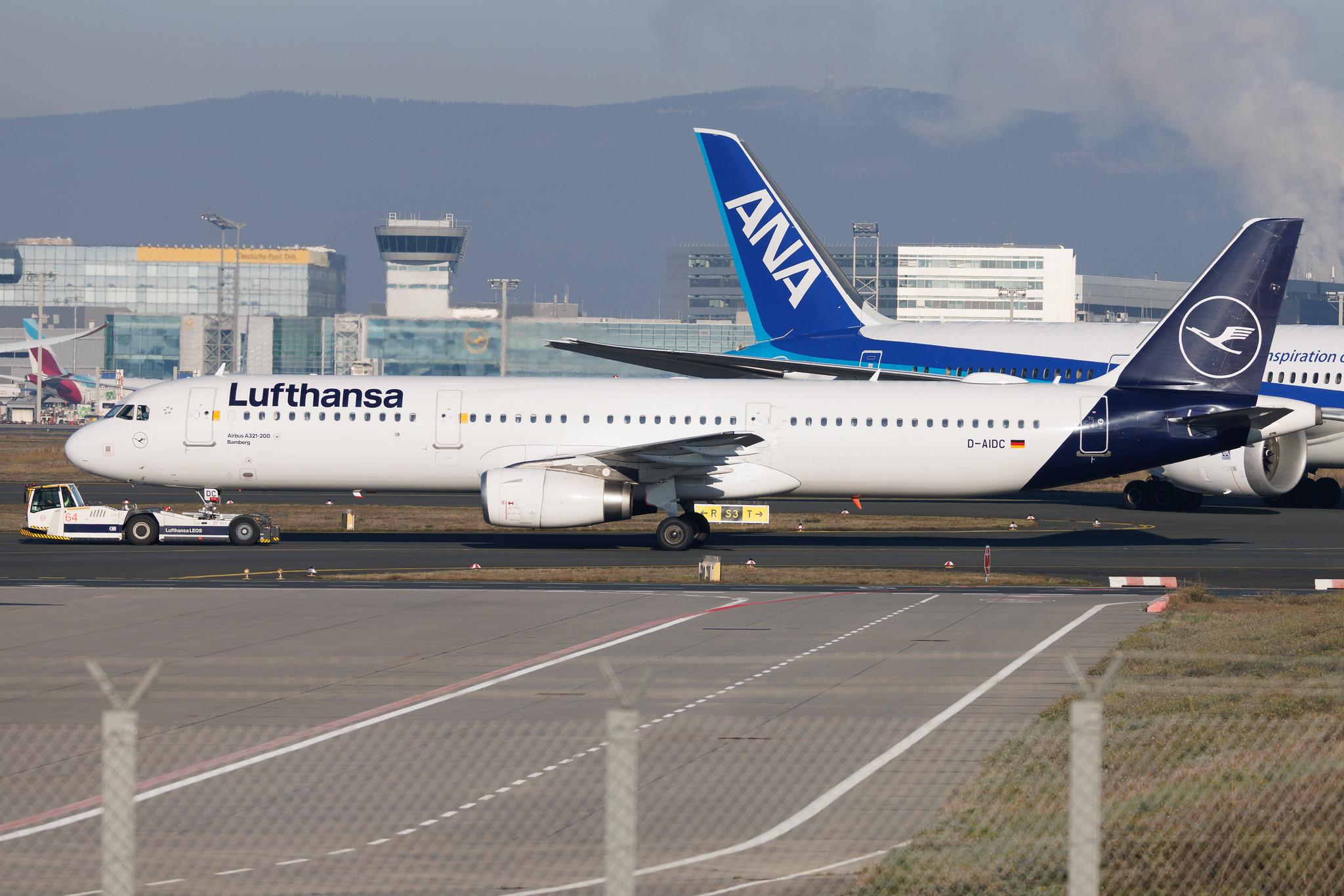 Frankfurt Airport: Lufthansa (LH / DLH) | Airbus A321-231 A321 | D-AIDC | MSN 4560