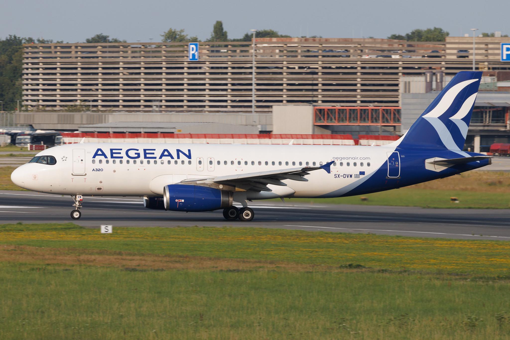 Hamburg Airport: Aegean Airlines (A3 / AEE) | Airbus A320-232 A320 | SX-DVW | MSN 3785