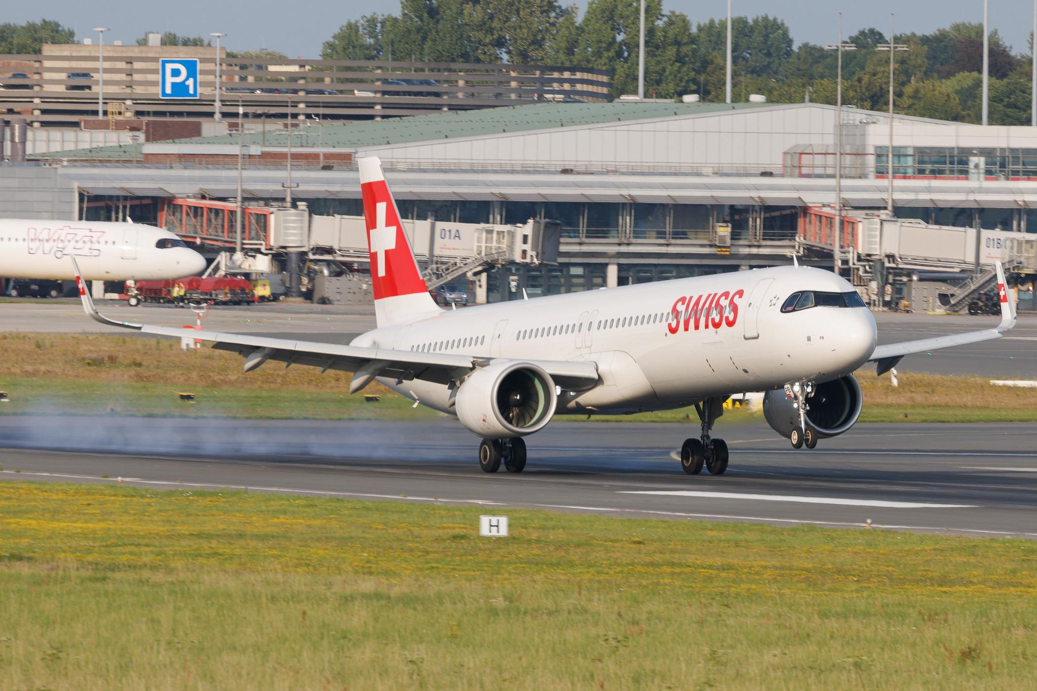 Hamburg Airport: Swiss (LX / SWR) | Airbus A321-271NX A21N | HB-JPB | MSN 61333