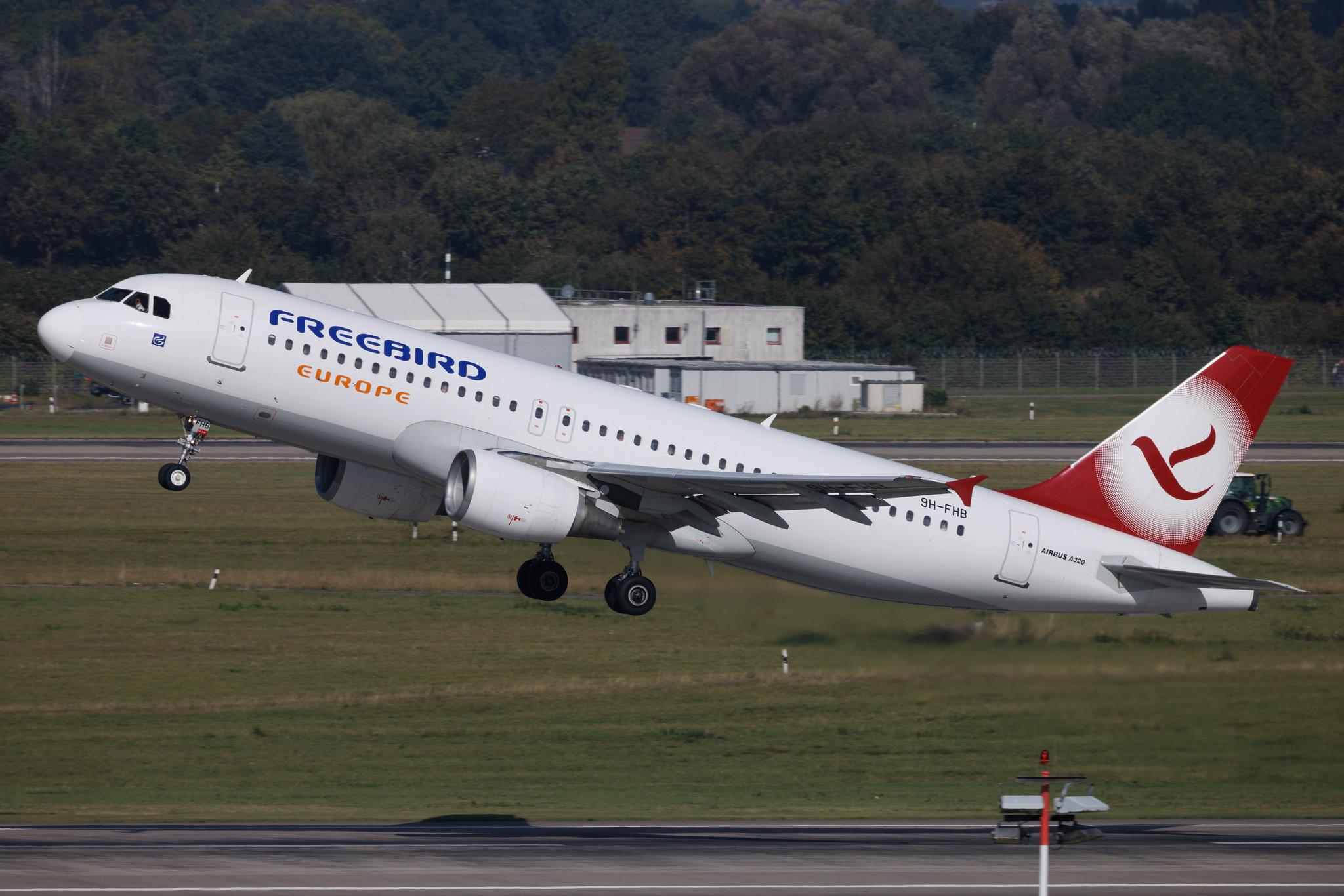 Düsseldorf Airport: Freebird Airlines (FH / FHY)| Airbus A320-214 A320 | 9H-FHB | MSN 3025