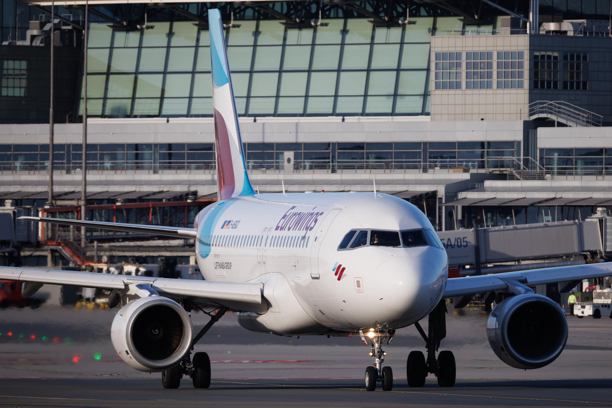 Hamburg Airport: Eurowings (EW / EWG) | Airbus A319-112 A319 | D-ABGQ | MSN 3700