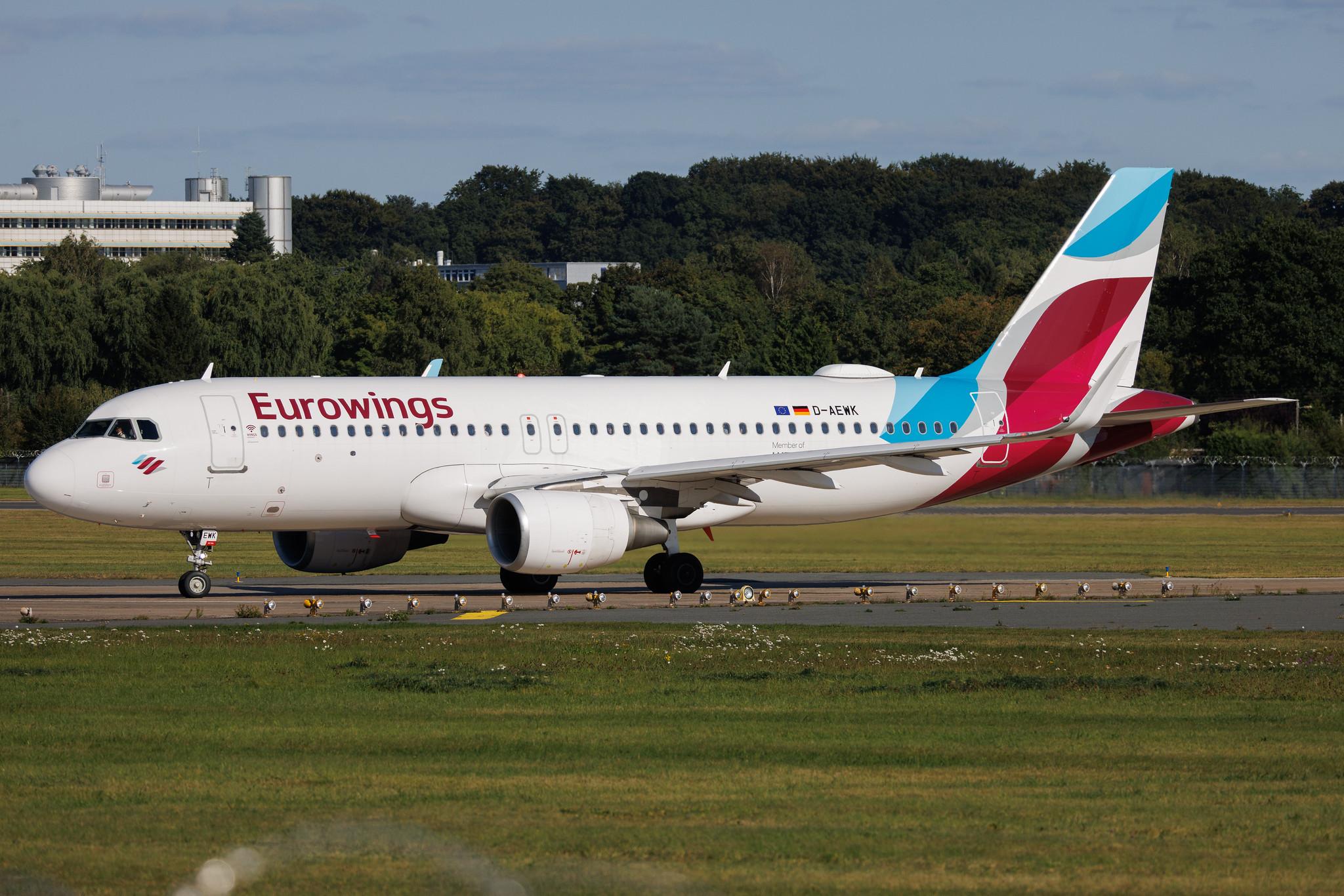 Hamburg Airport: Eurowings (EW / EWG) | Airbus A320-214 A320 | D-AEWK | MSN 7261