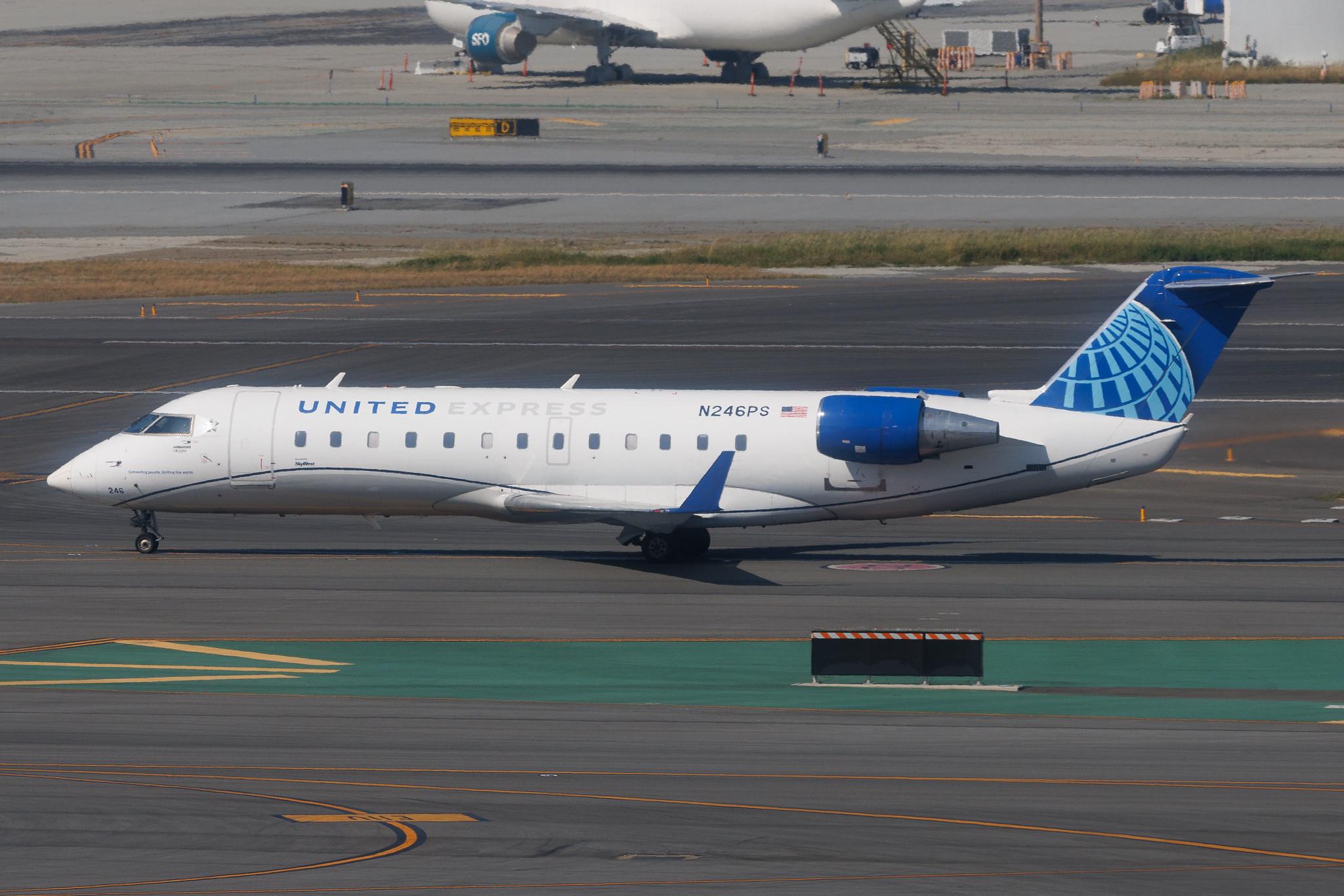 San Francisco International Airport: United Express (UA / UAL) | Operator: SkyWest Airlines | Mitsubishi CRJ-200LR CRJ2 | N246PS | MSN 7920