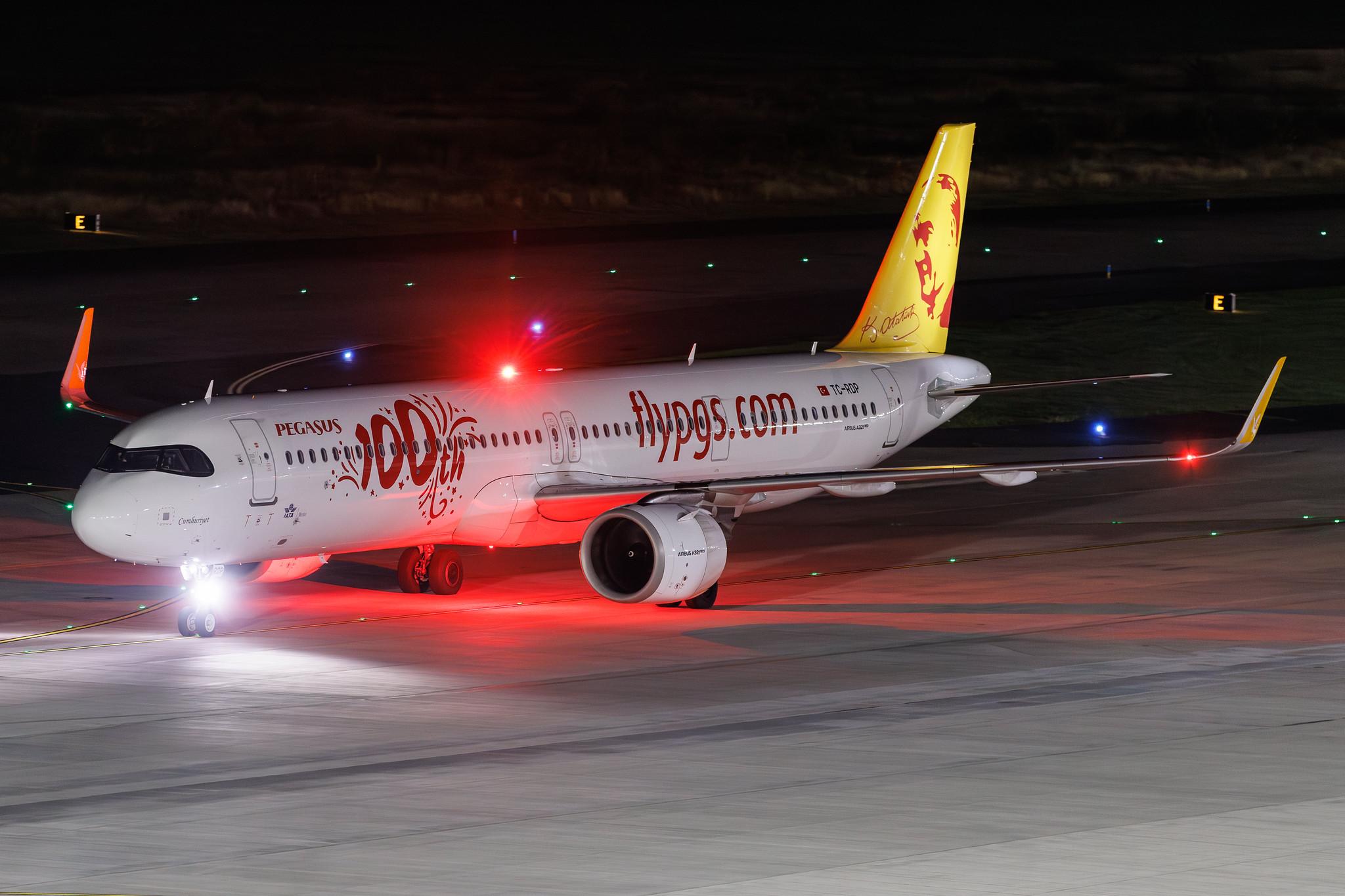 Köln Bonn Airport: Pegasus (PC / PGT) | Livery: 100th Livery | Airbus A321-251NX A21N | TC-RDP | MSN 11515