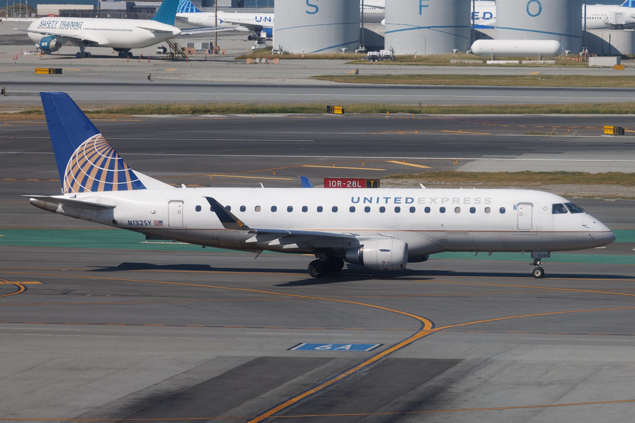 San Francisco International Airport: United Express (UA / UAL) | Operator: SkyWest Airlines | Embraer E175LR E75L | N132SY | MSN 17000451