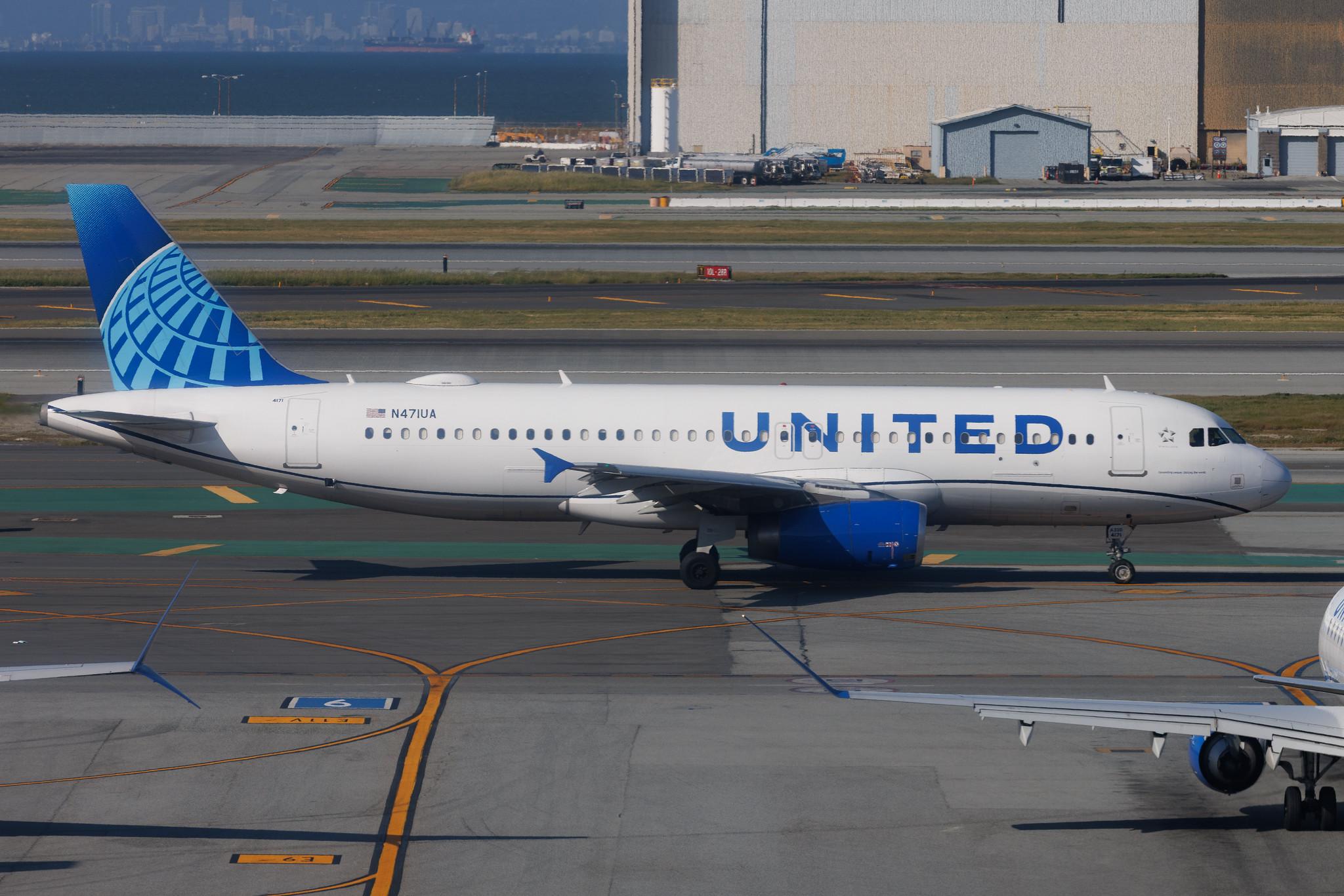 San Francisco International Airport: United Airlines (UA / UAL) | Airbus A320-232 A320 | N471UA | MSN 01432
