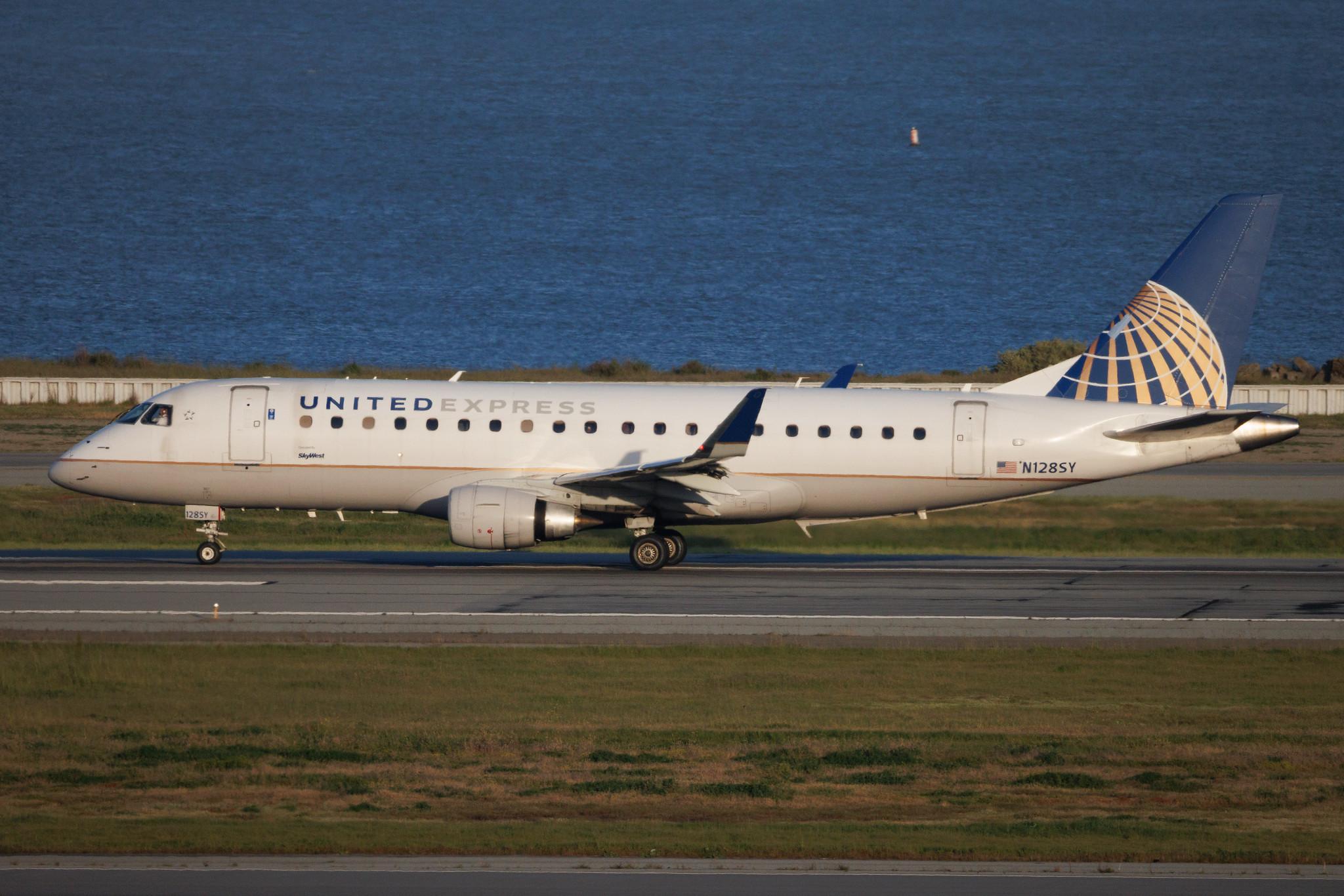 San Francisco International Airport: United Express (UA / UAL) | Operator: SkyWest Airlines | Embraer E175LR E75L | N128SY | MSN 17000445