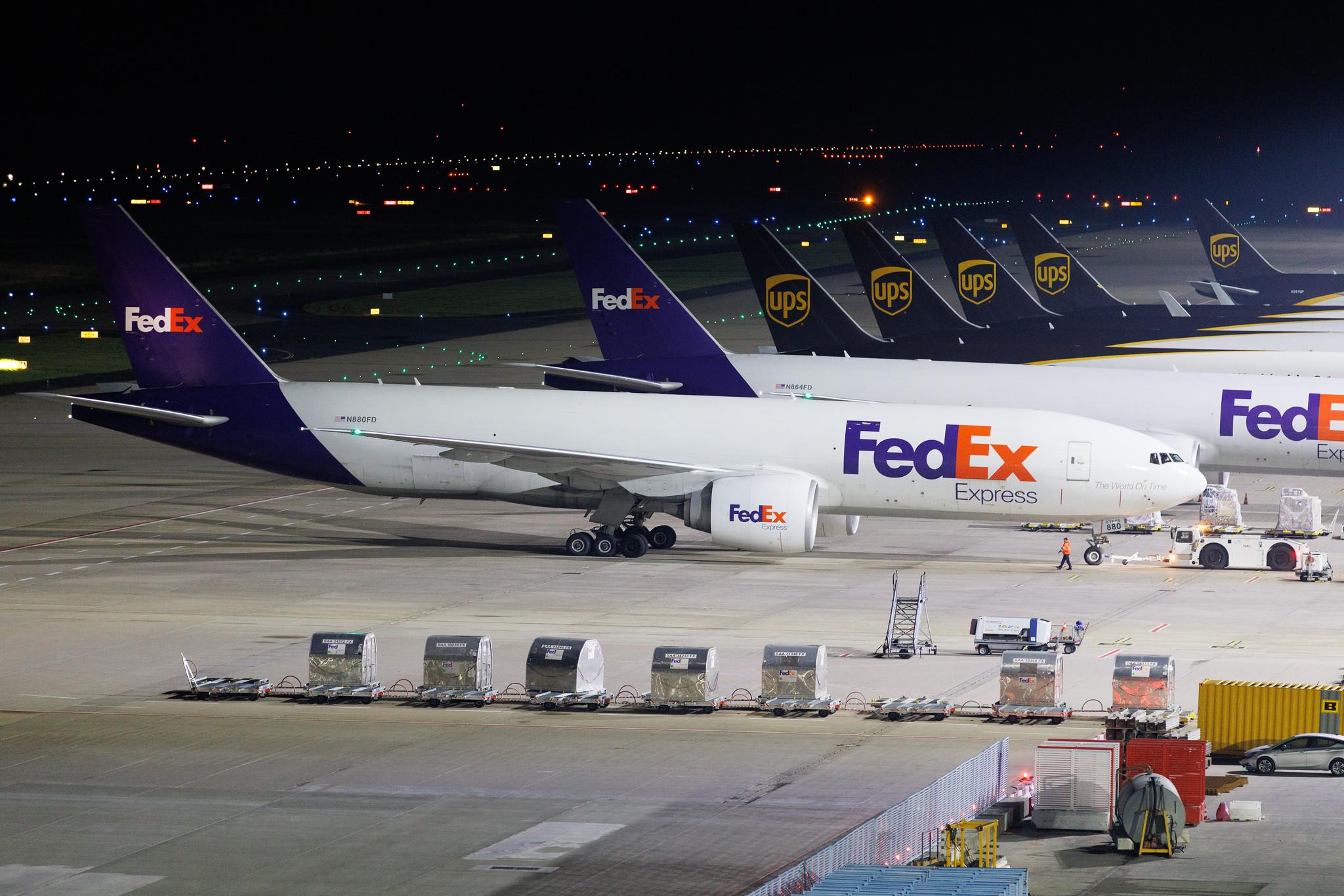 Köln Bonn Airport: FedEx (FX / FDX) | Boeing 777-F28 B77L | N880FD | MSN 32967