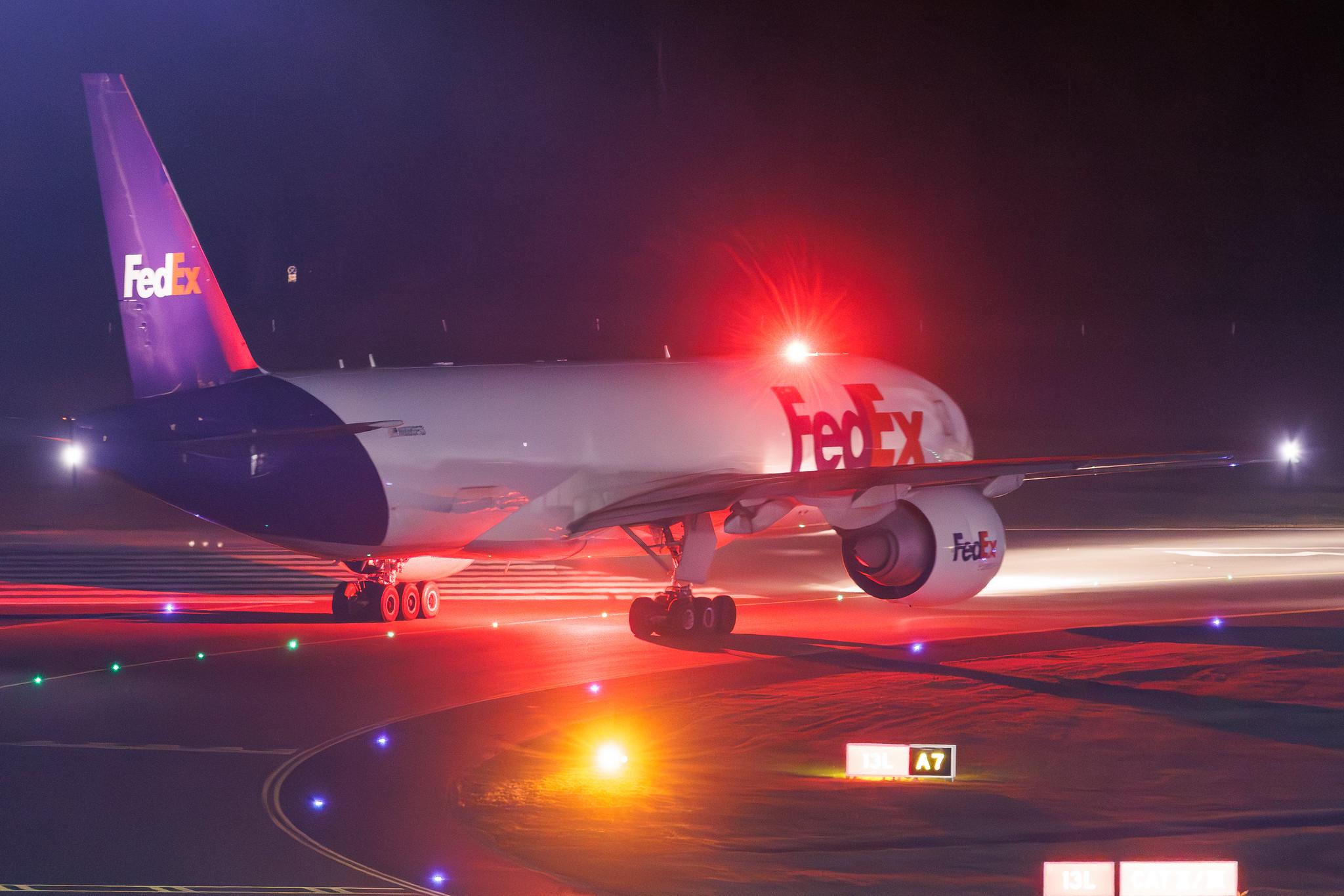 Köln Bonn Airport: FedEx (FX / FDX) | Boeing 777-F28 B77L | N880FD | MSN 32967