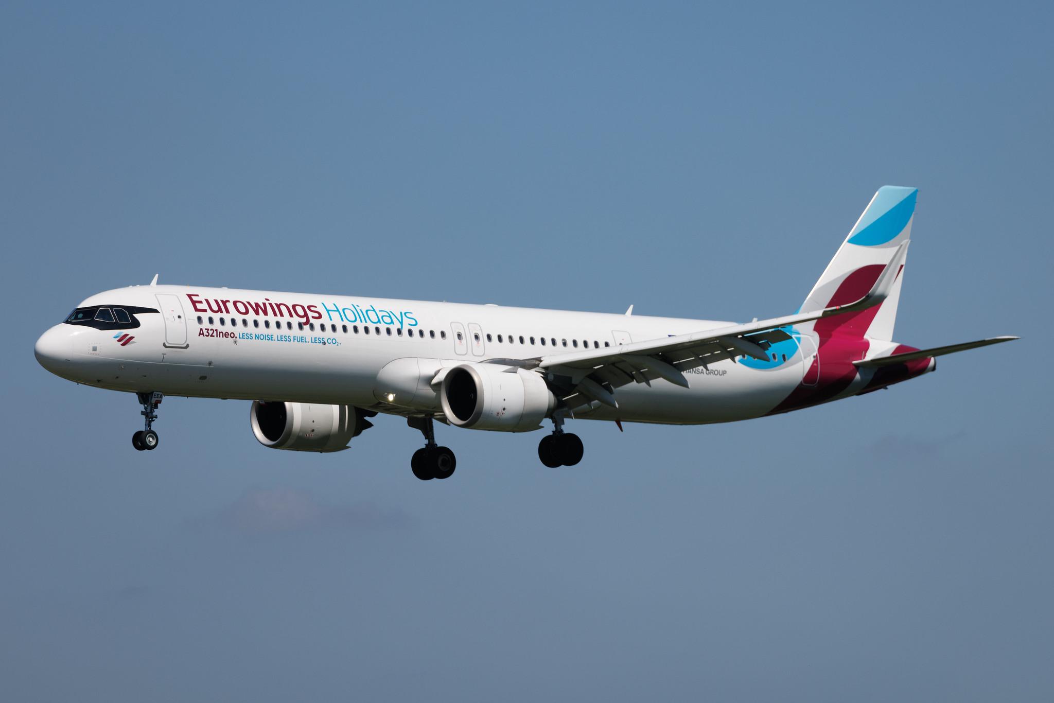 Hamburg Airport: Eurowings (EW / EWG) | Livery: Eurowings Holidays special colours | Airbus A321-251NX A21N | D-AEEA | MSN 11412