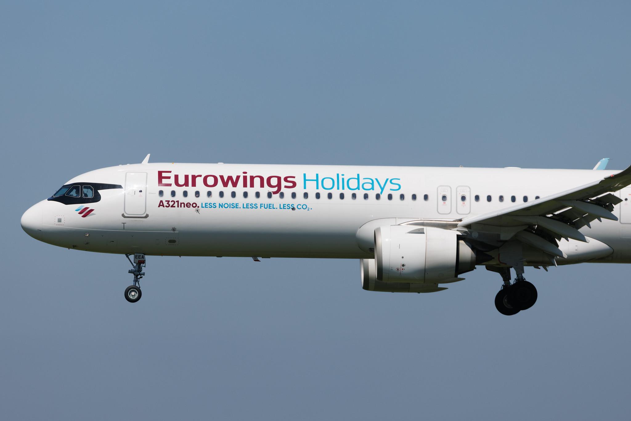 Hamburg Airport: Eurowings (EW / EWG) | Livery: Eurowings Holidays special colours | Airbus A321-251NX A21N | D-AEEA | MSN 11412