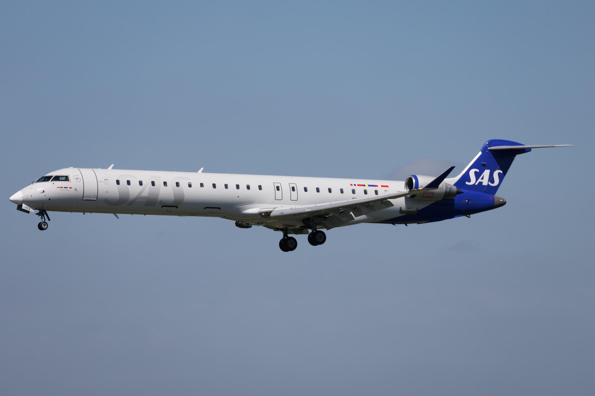 Hamburg Airport: SAS (SK / SAS) | Operator: CityJet | Mitsubishi CRJ-900LR CRJ9 | EI-HSA | MSN 15080