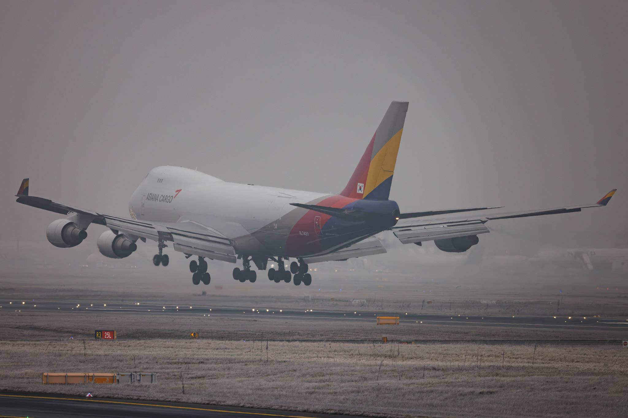 Frankfurt Airport: Asiana Cargo (OZ / AAR) | Operator: Asiana Airlines | Boeing 747-48EF B744 | HL7420 | MSN 25783