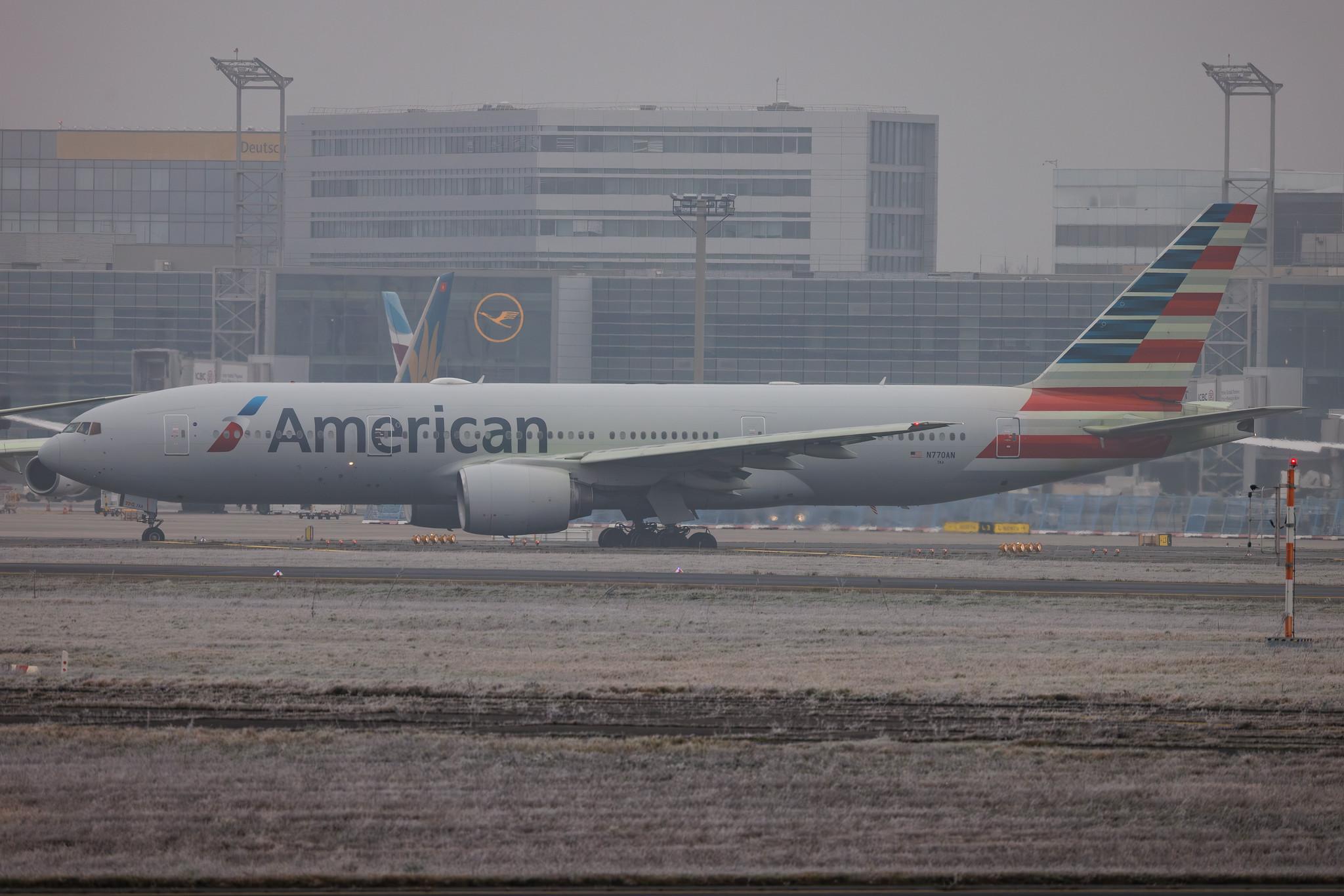 Frankfurt Airport: American Airlines (AA / AAL) | Boeing 777-223(ER) B772 | N770AN | MSN 29578