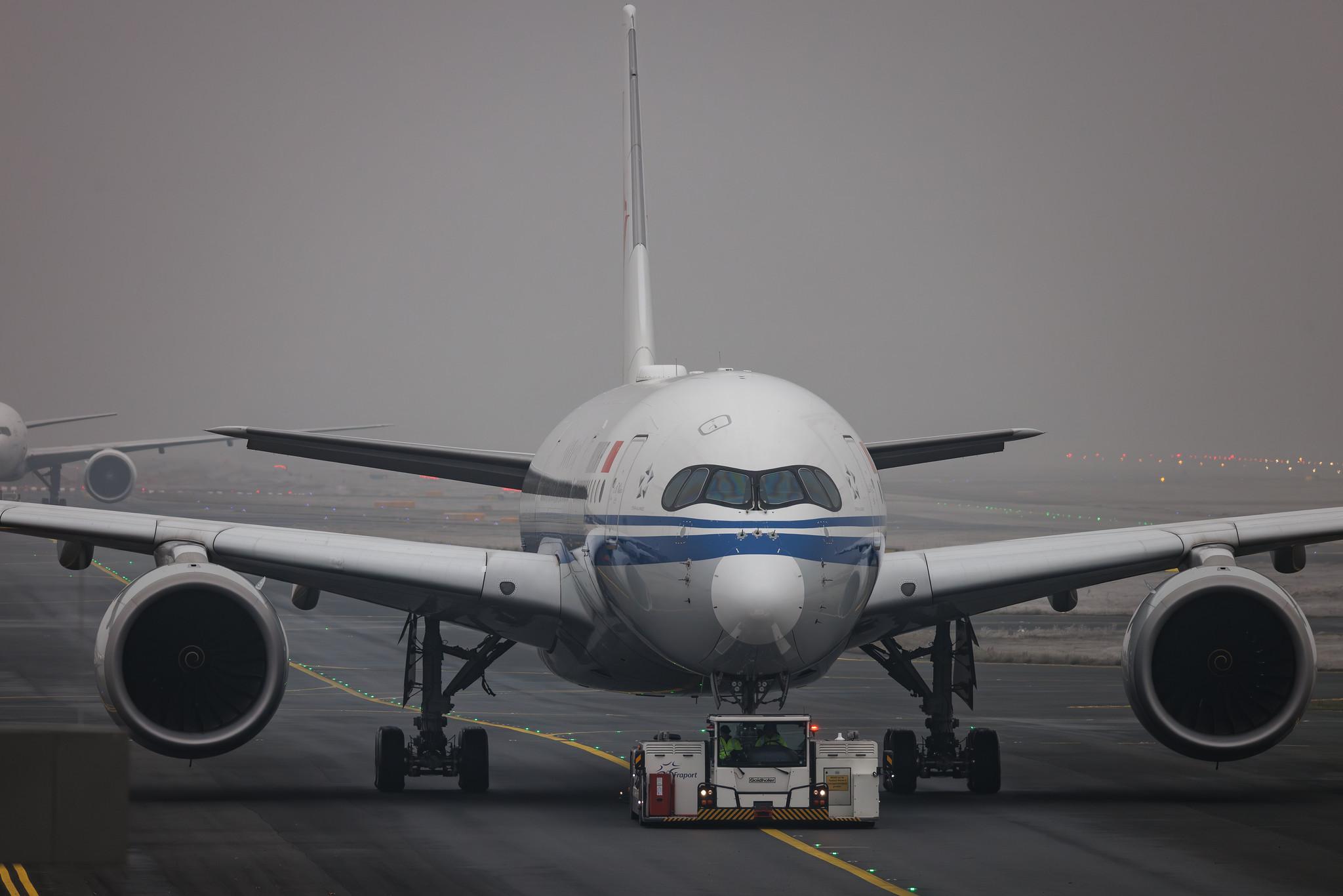 Frankfurt Airport: Air China (CA / CCA) | Airbus A350-941 A359 | B-1083 | MSN 217