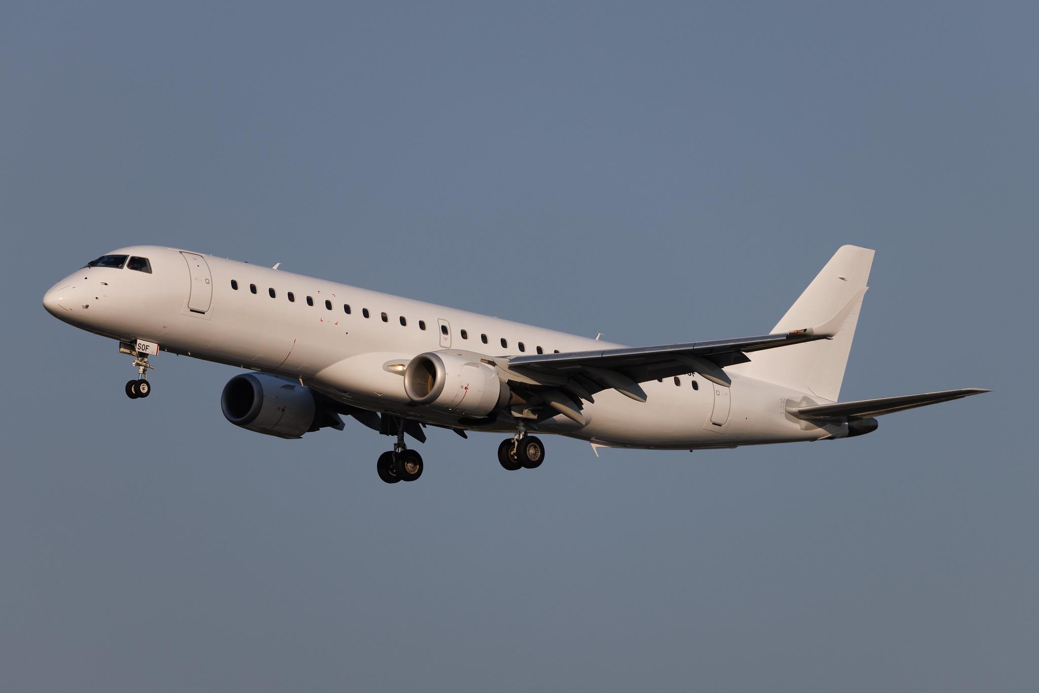 Hamburg Airport: Bulgaria Air (FB / LZB) | Embraer E190STD E190 | LZ-SOF | MSN 19000492