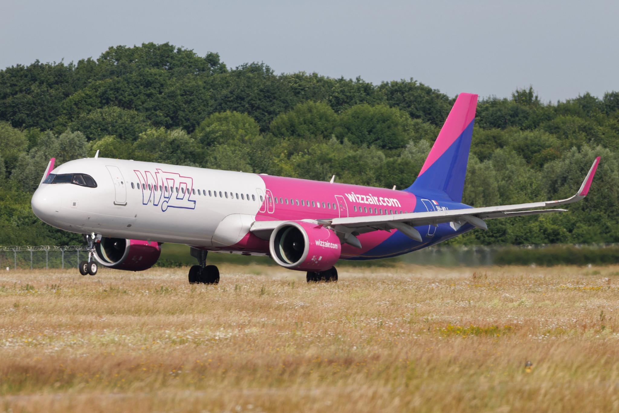 Hamburg Airport: Wizz Air (W6 / WZZ) | Operator: Wizz Air Malta | Airbus A321-271NX A21N | 9H-WDJ | MSN 11388