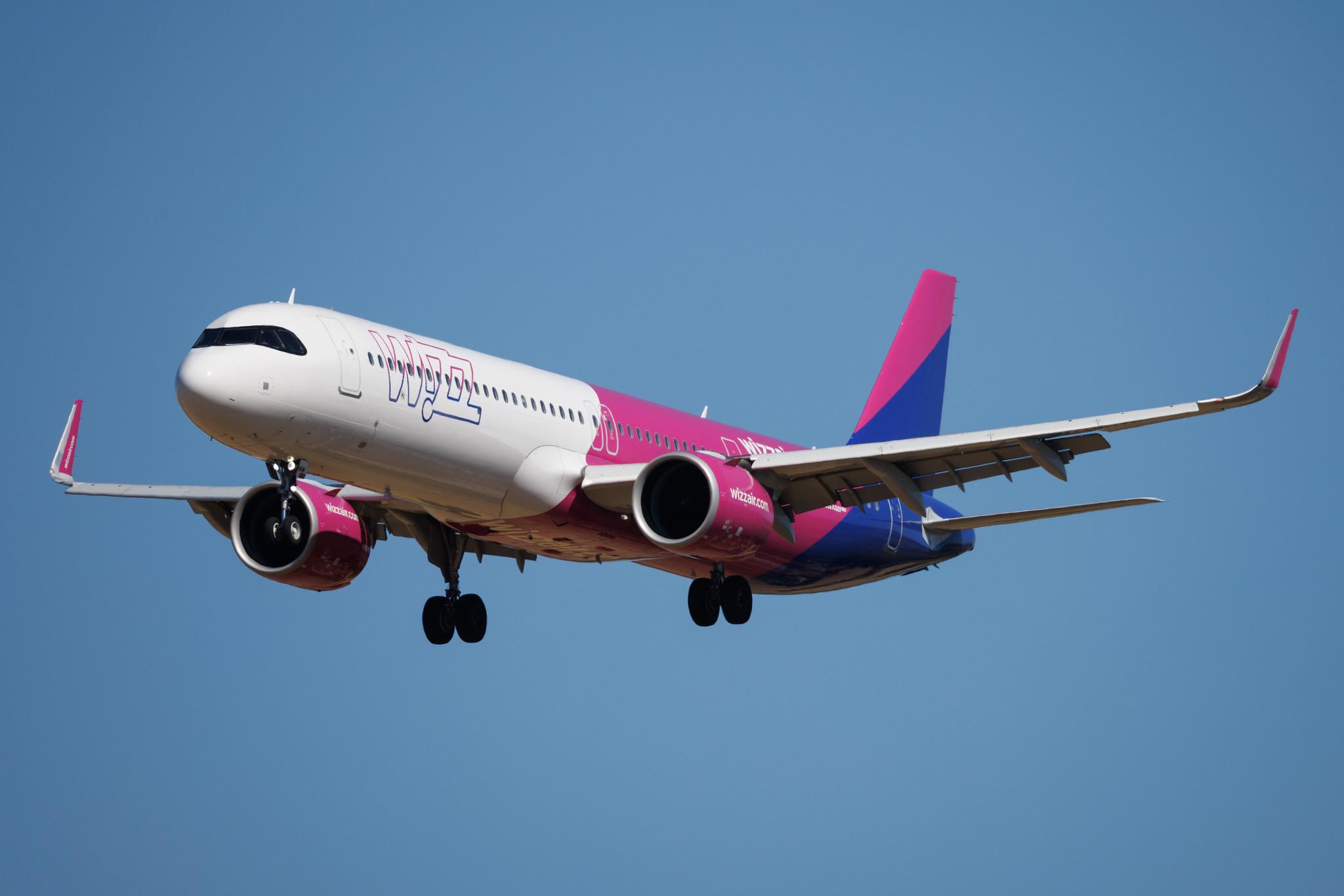 Rome Leonardo da Vinci Fiumicino Airport: Wizz Air (W6 / WZZ) | Operator: Wizz Air Malta | Airbus A321-271NX A21N | 9H-WNW | MSN 12403