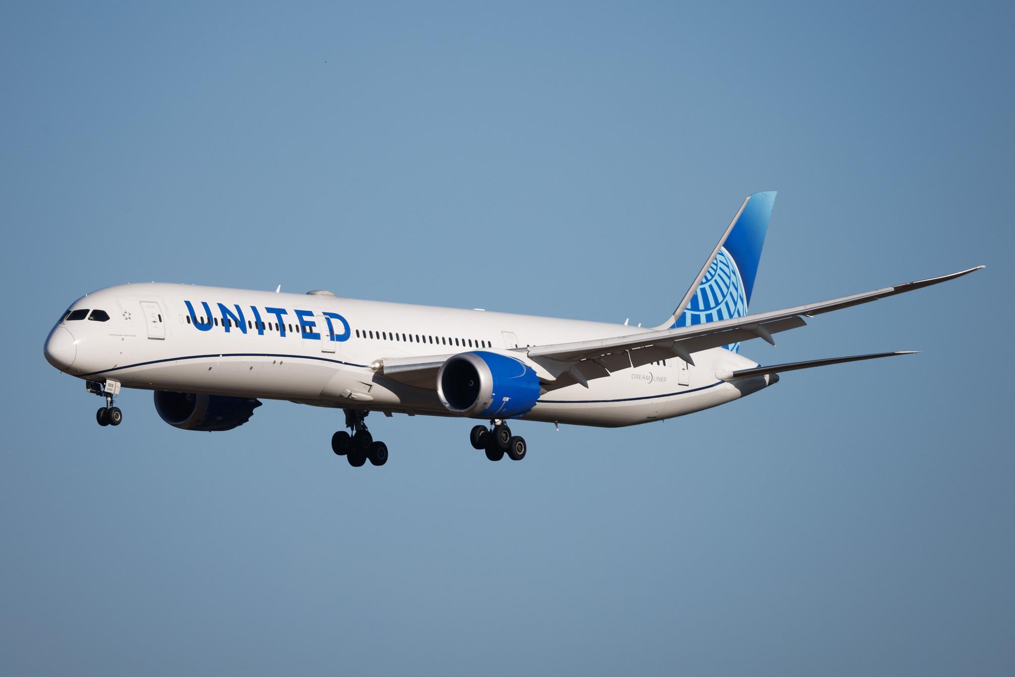 Rome Leonardo da Vinci Fiumicino Airport: United Airlines (UA / UAL) | Boeing 787-10 Dreamliner B78X | N13013 | MSN 40931