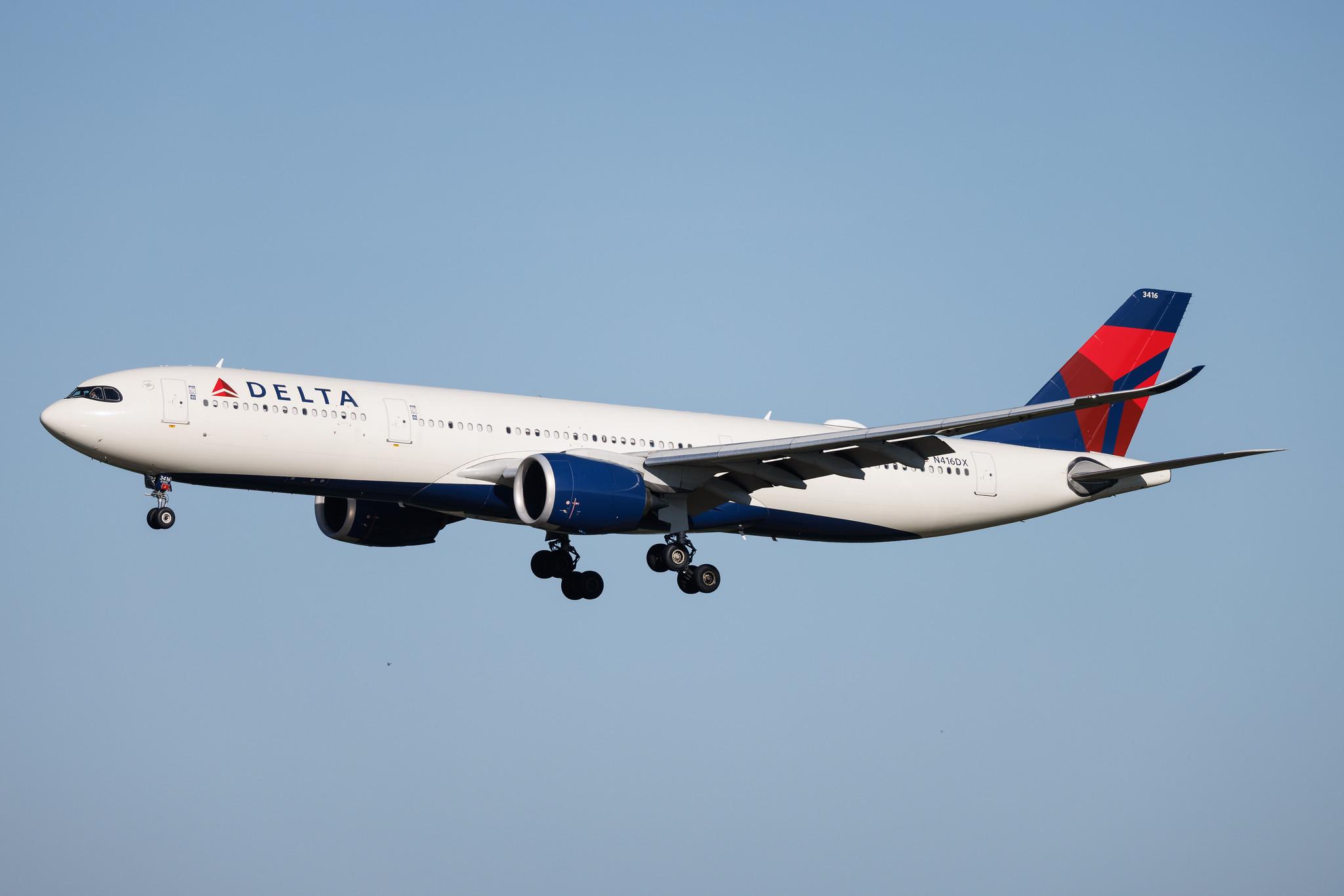 Rome Leonardo da Vinci Fiumicino Airport: Delta Air Lines (DL / DAL) | Airbus A330-941 A339 | N416DX | MSN 1999
