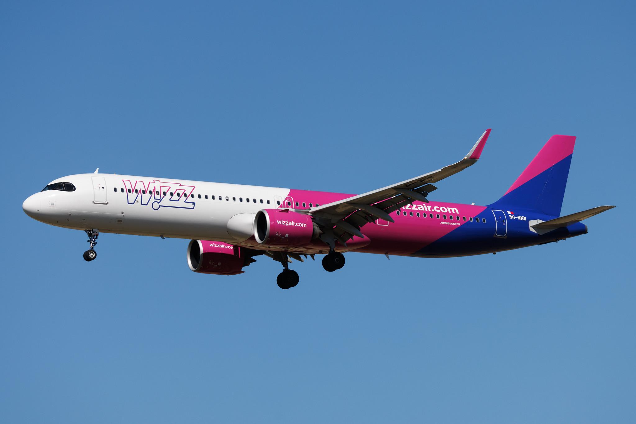 Rome Leonardo da Vinci Fiumicino Airport: Wizz Air (W6 / WZZ) | Operator: Wizz Air Malta | Airbus A321-271NX A21N | 9H-WNW | MSN 12403