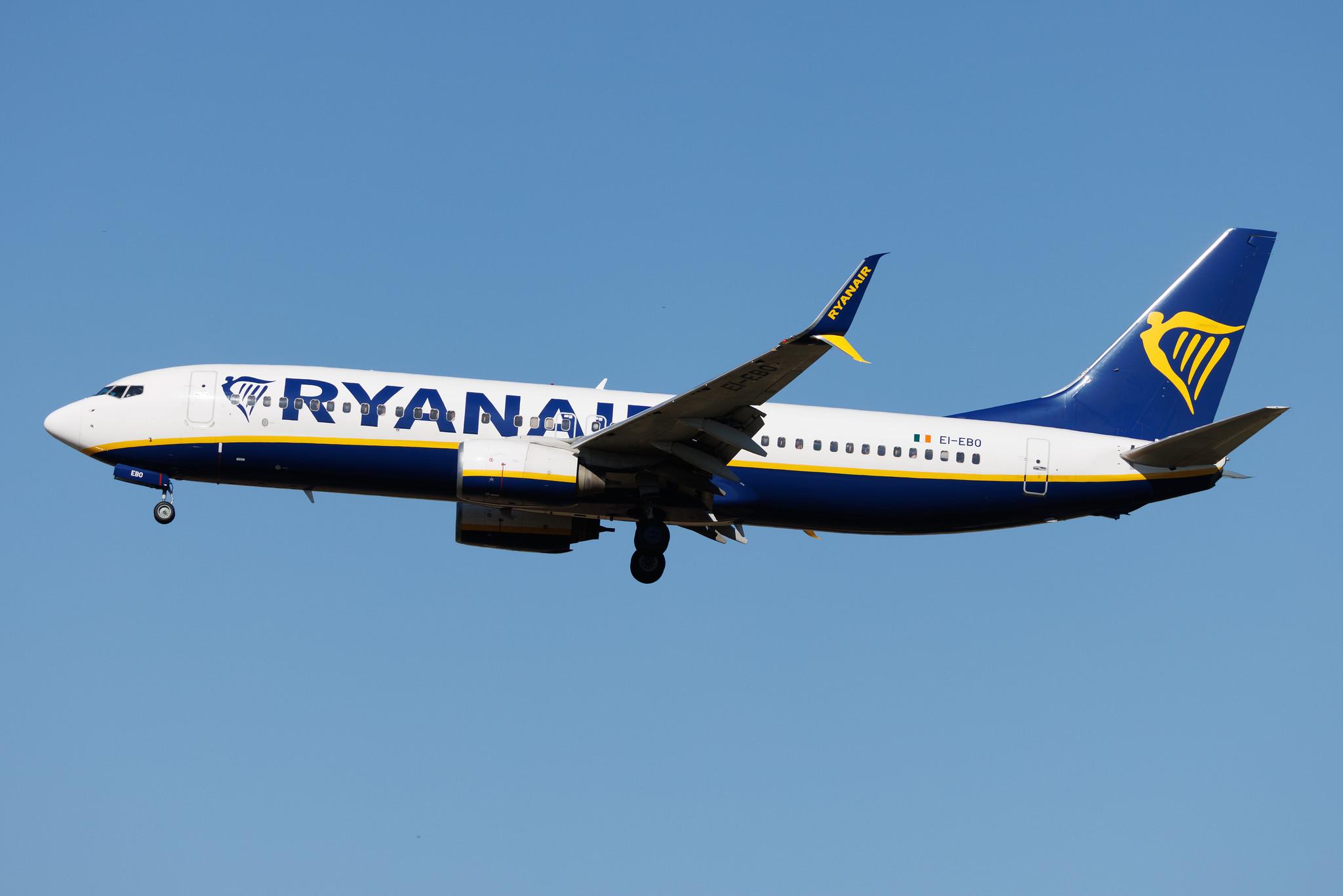 Rome Leonardo da Vinci Fiumicino Airport: Ryanair (FR / RYR) | Boeing 737-8AS B738 | EI-EBO | MSN 35004