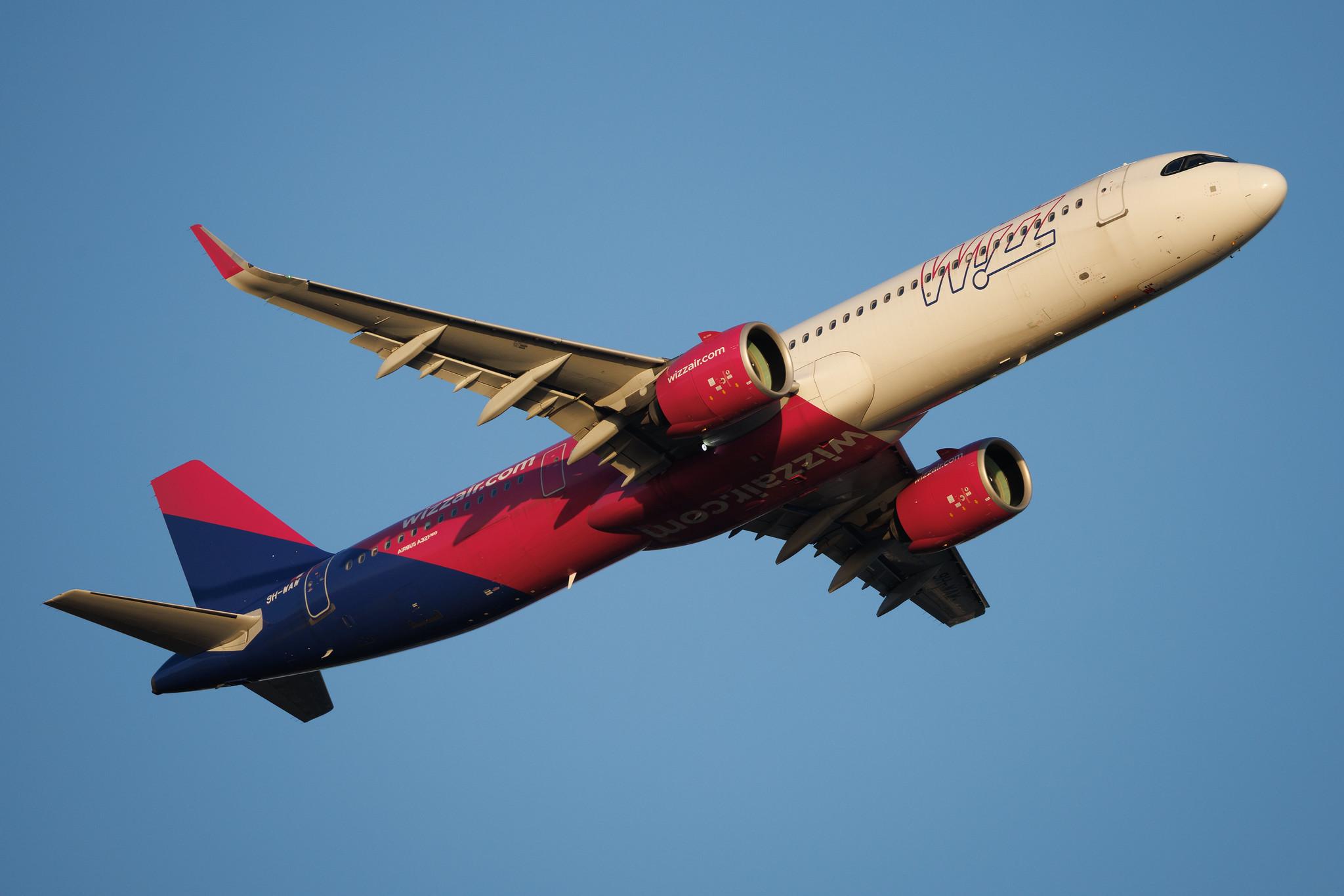 Rome Leonardo da Vinci Fiumicino Airport: Wizz Air (W6 / WZZ) | Operator: Wizz Air Malta | Airbus A321-271NX A21N | 9H-WAW | MSN 11087