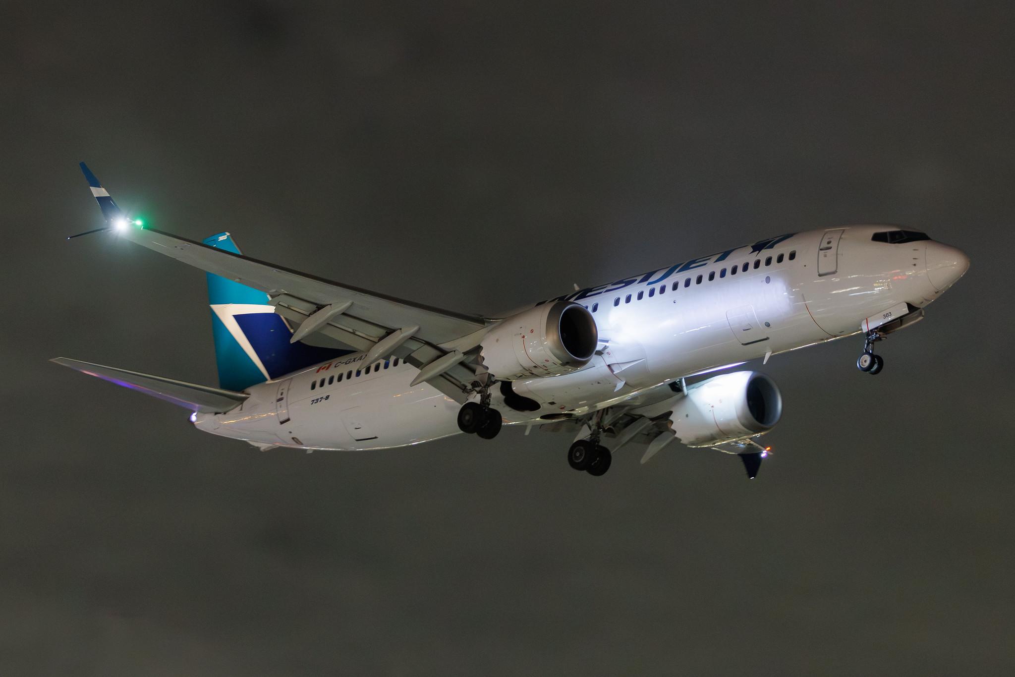 Los Angeles International Airport: WestJet (WS / WJA) | Boeing 737 MAX 8 B38M | C-GXAX | MSN 60512