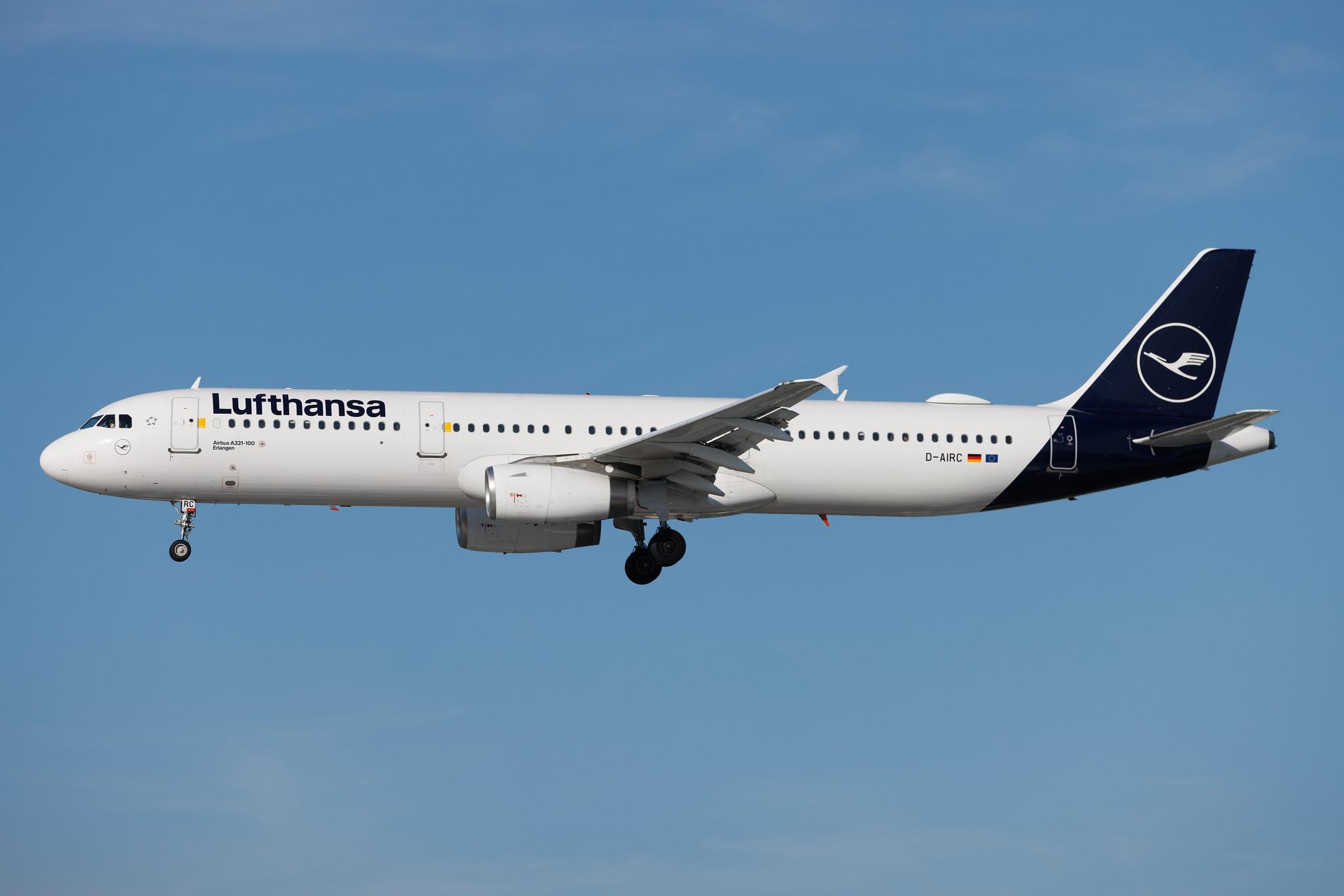 Hamburg Airport: Lufthansa (LH / DLH) | Airbus A321-131 A321 | D-AIRC | MSN 0473