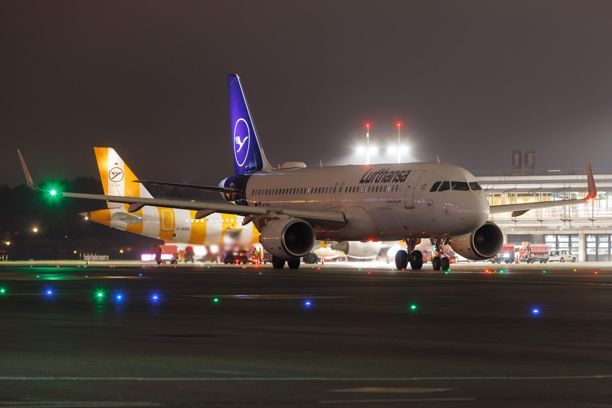 Hamburg Airport: Lufthansa (LH / DLH) | Airbus A320-214 A320 | D-AIUI | MSN 6265